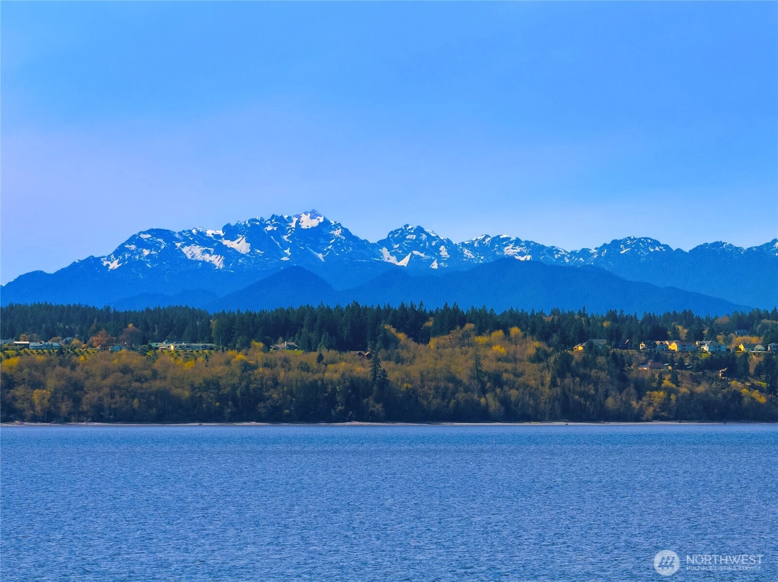 12145 Arrow Point Loop NE Unit  Bainbridge Island WA 98110