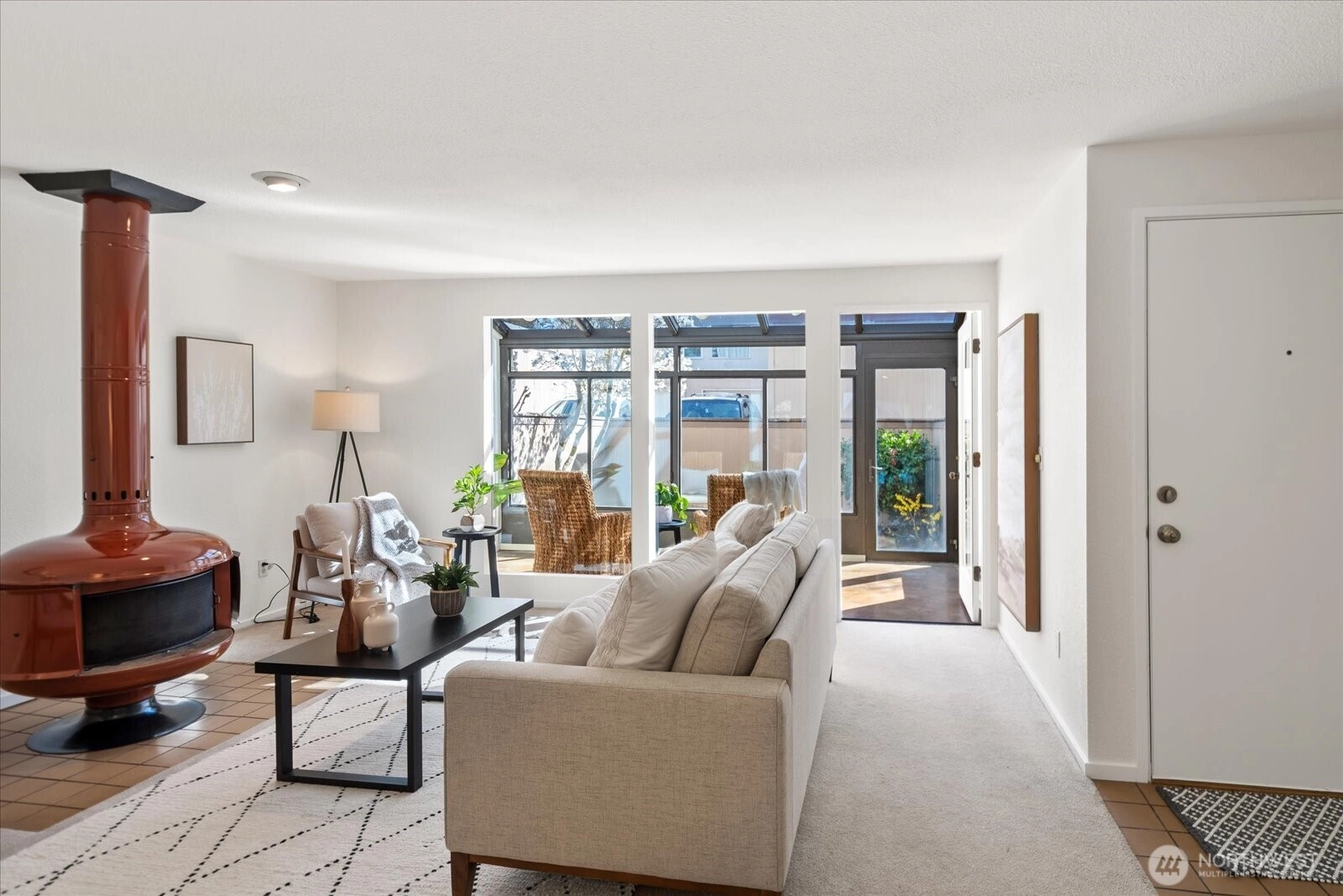 8229 212th St SW Unit 102 Unit 102 Edmonds WA 98026