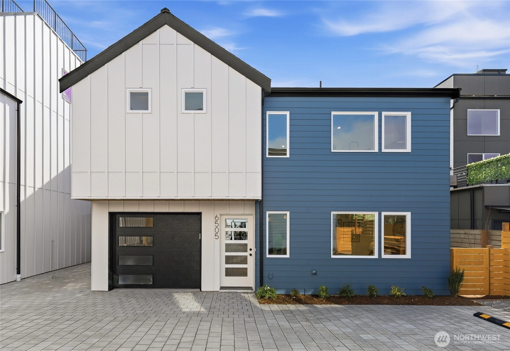 6505 19th Ave NW Seattle WA 98117