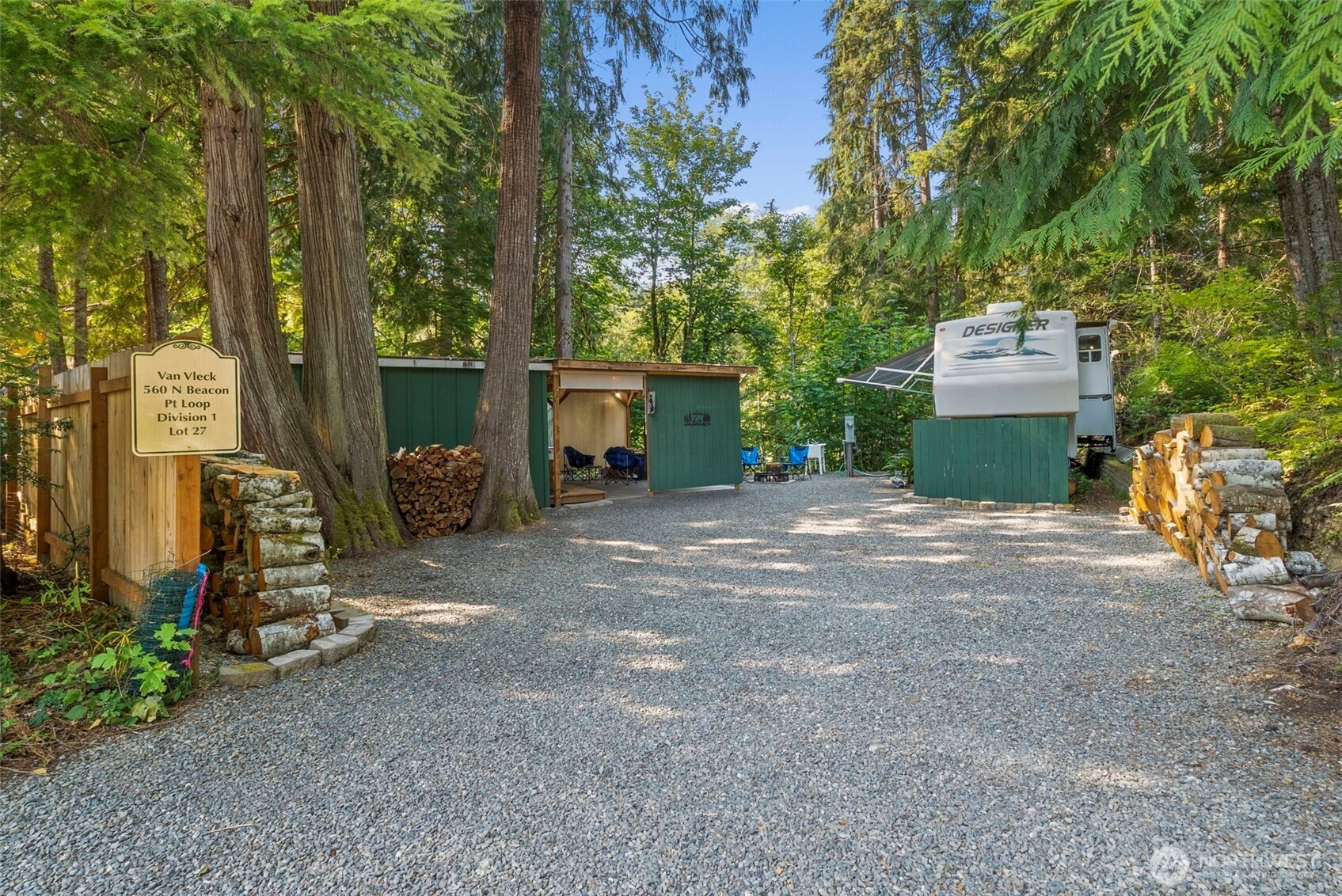 560 N Beacon Point Loop N Unit  Lilliwaup WA 98555