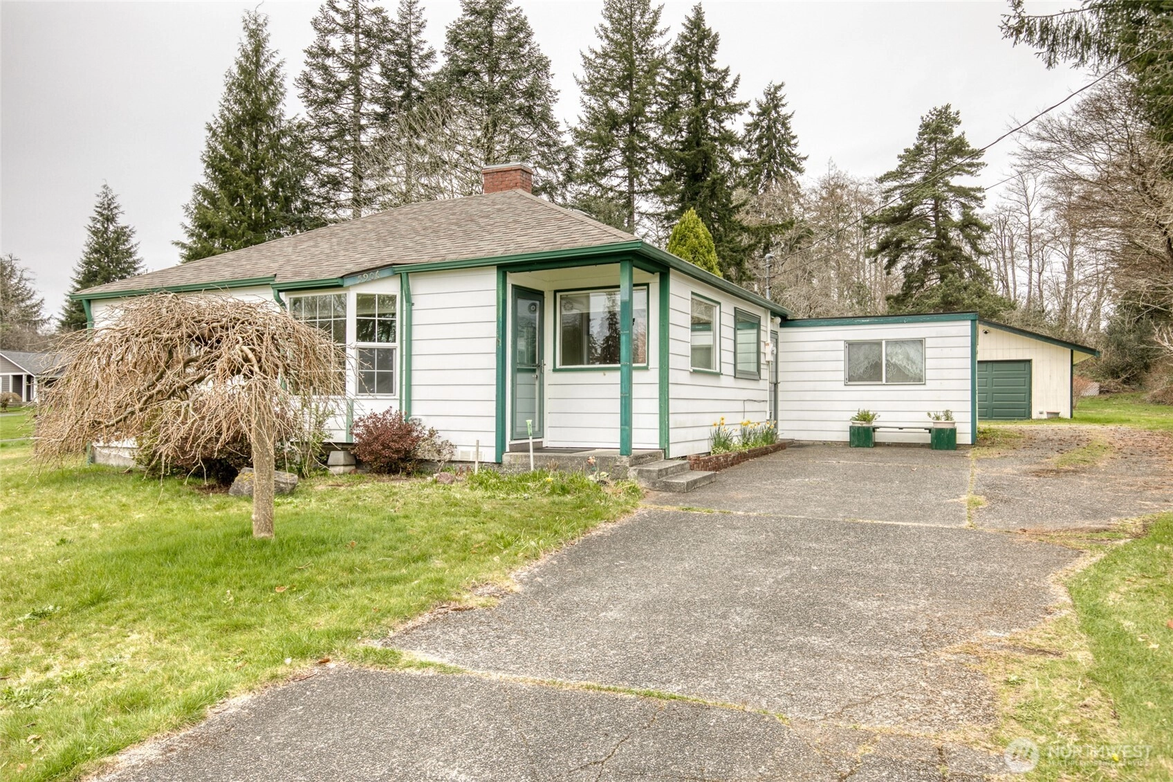5906 Central Park Dr Aberdeen WA 98520