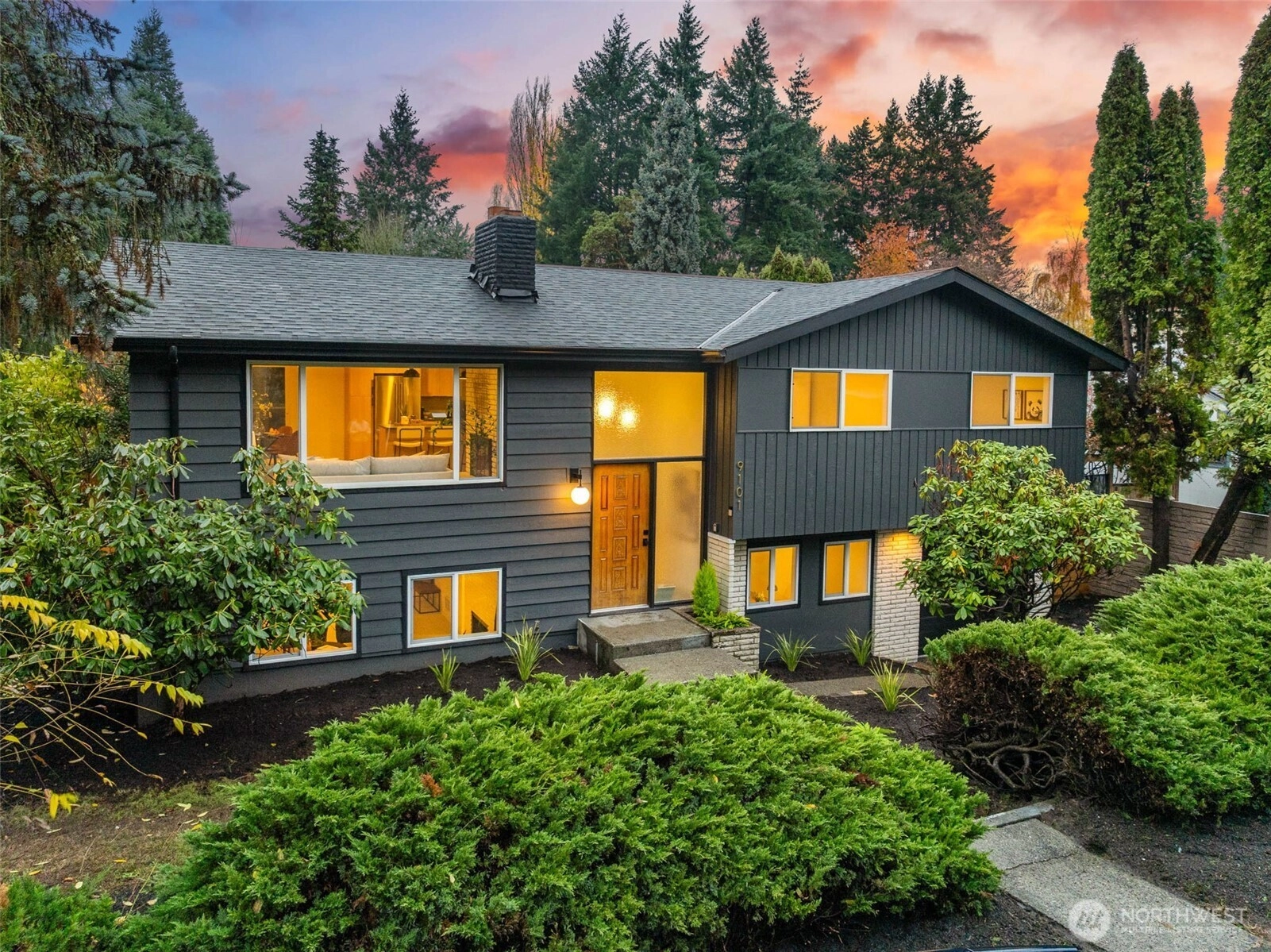 9101 30th Ave NE Seattle WA 98115