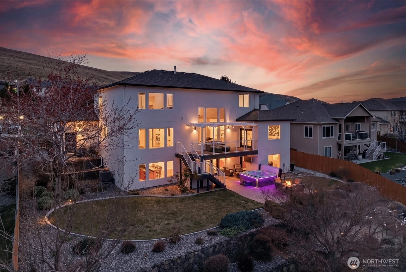 1614 W 51st Ave Unit  Kennewick WA 99338