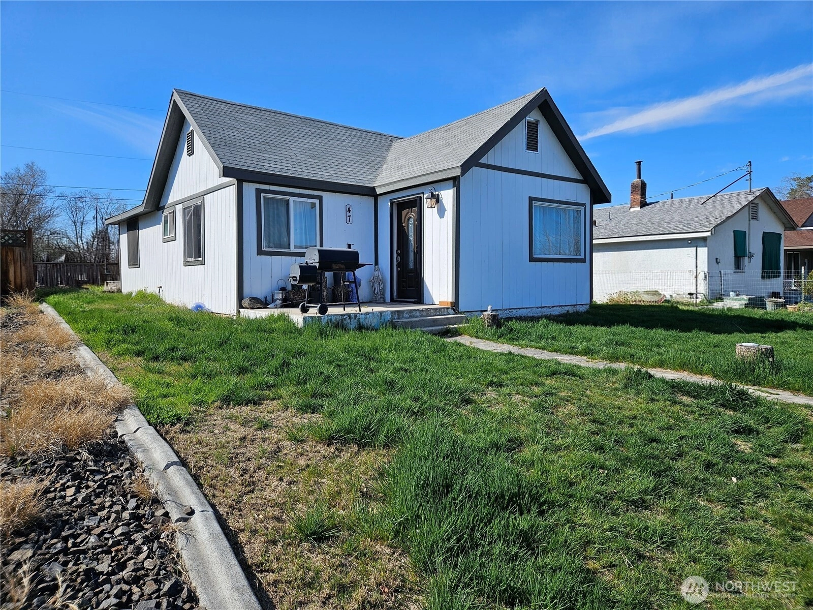 47 S Dogwood St Unit  Soap Lake WA 98851