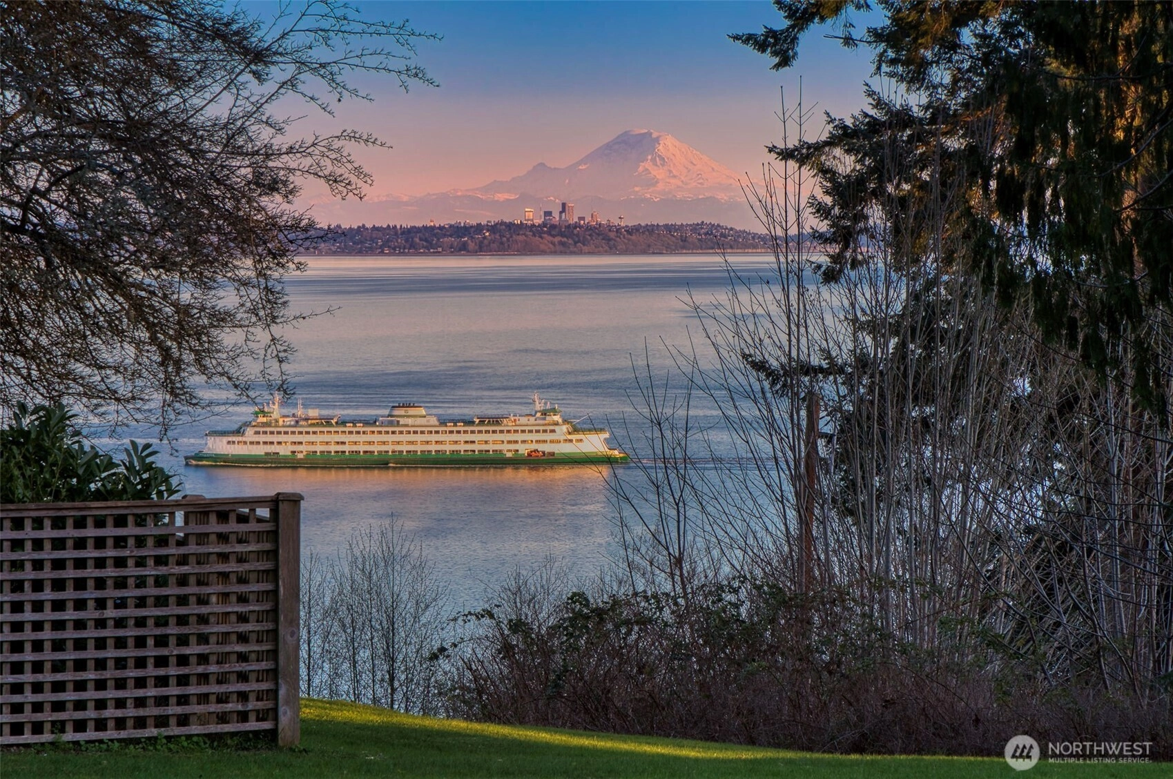 26290 Ohio Ave NE Kingston WA 98346