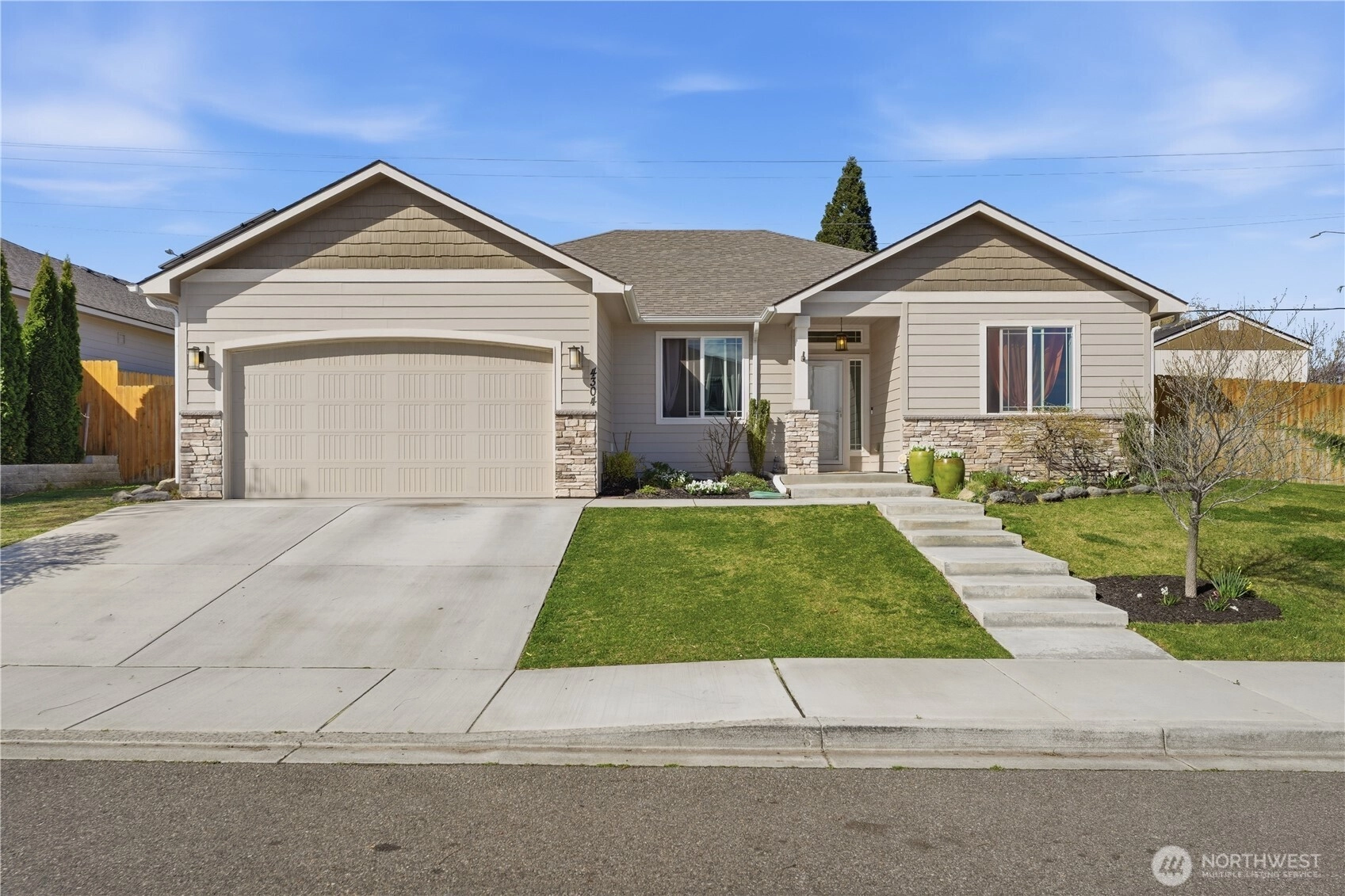 4304 S Dennis Ct Kennewick WA 99337