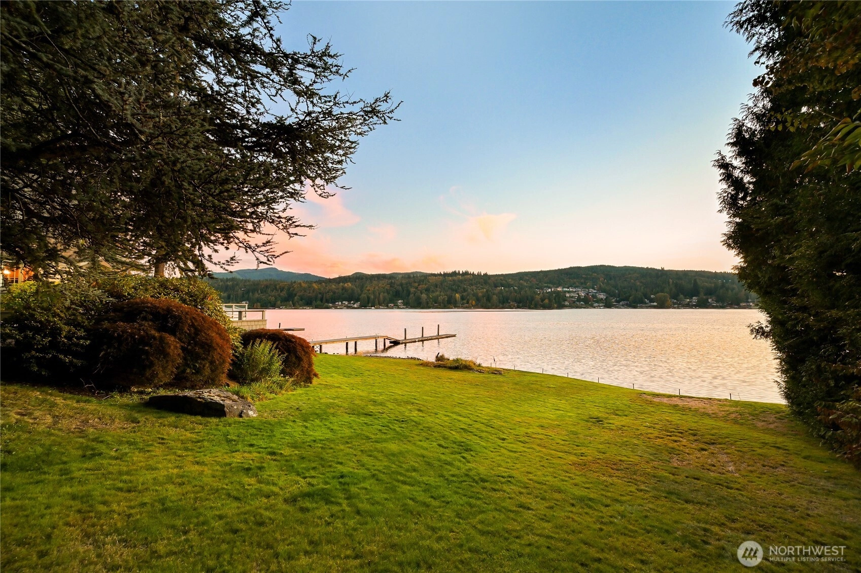 2138 Dellesta Dr Bellingham WA 98226