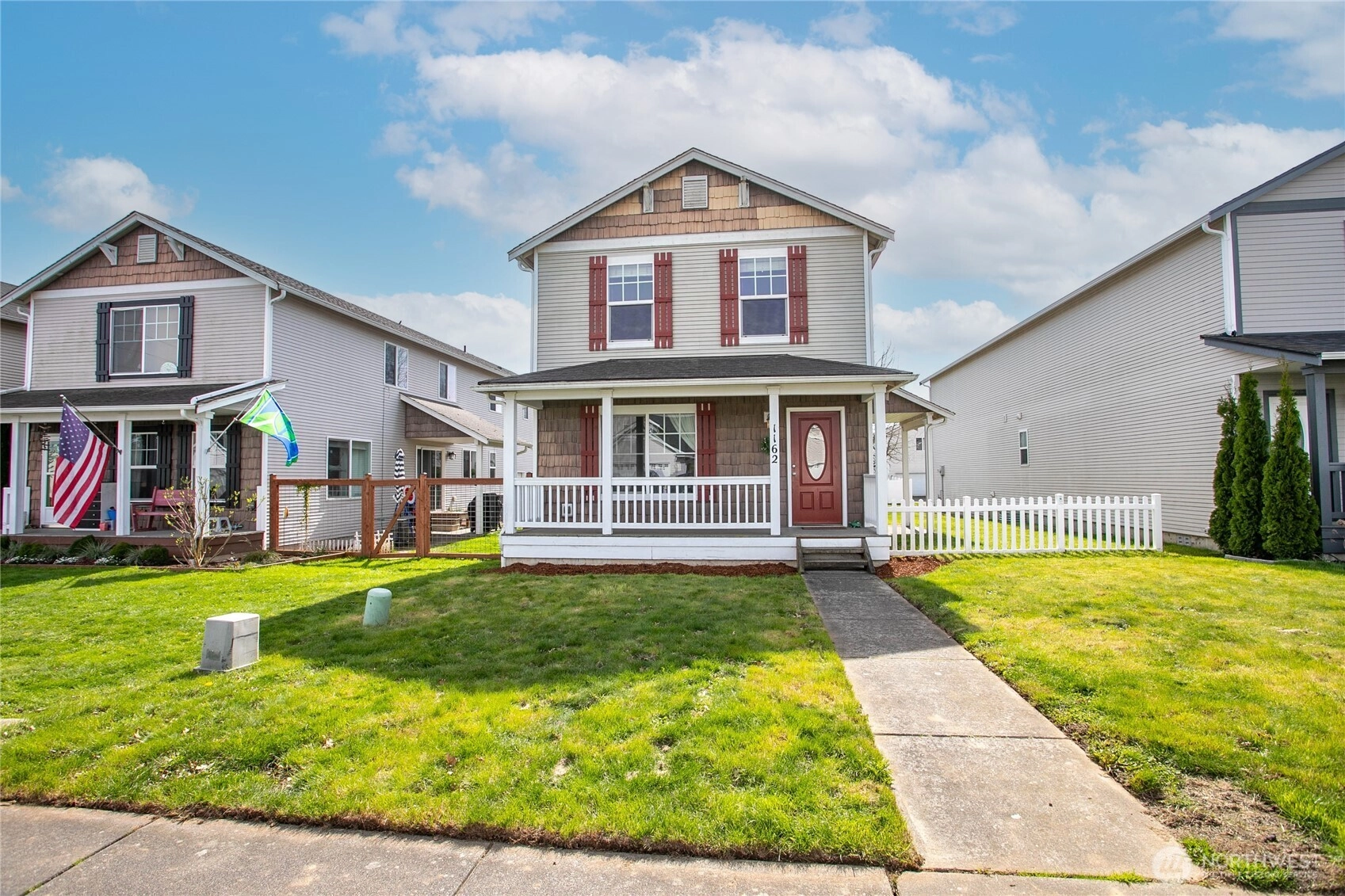 1162 Aaron Dr Lynden WA 98264