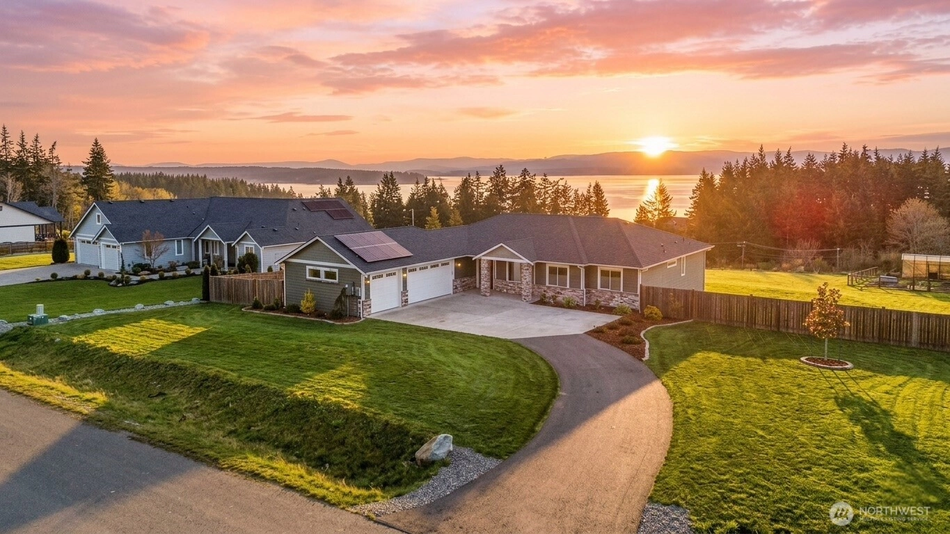 1395 Village Heights Pl Camano Island WA 98282
