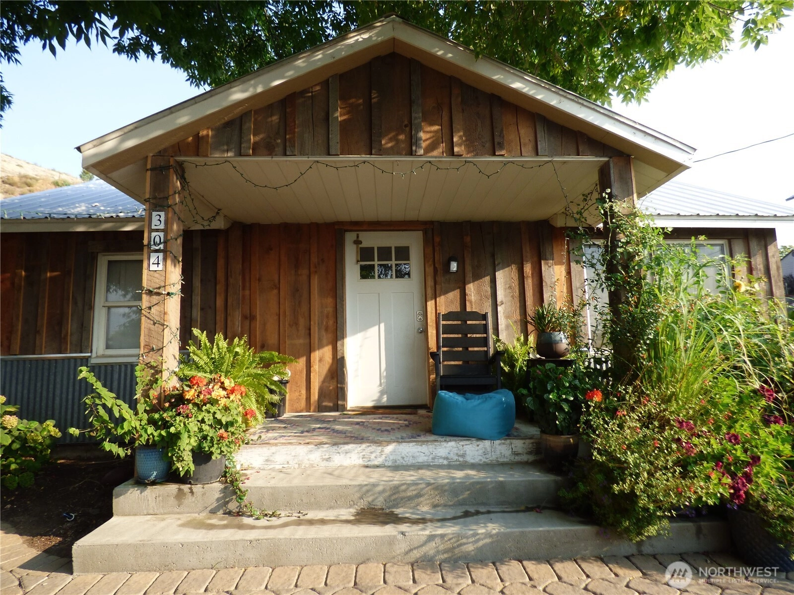 304 Pearl St Unit  Pateros WA 98846