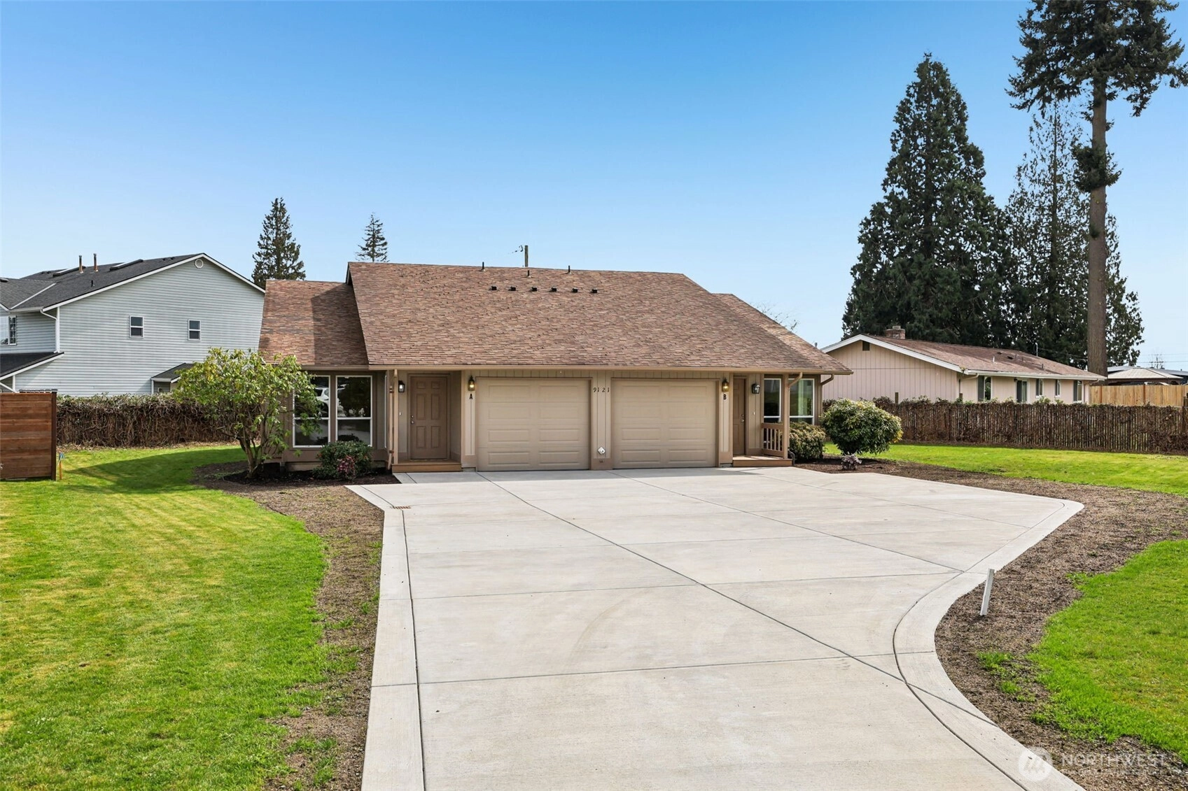 9121 5th Pl W Unit A & B Unit A & B Everett WA 98204