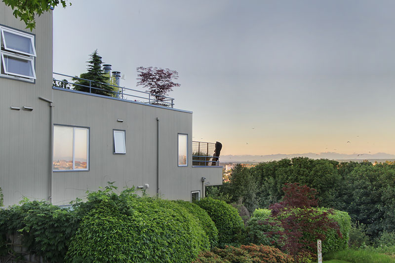 1900 Taylor Ave N Unit F Unit F Seattle WA 98109