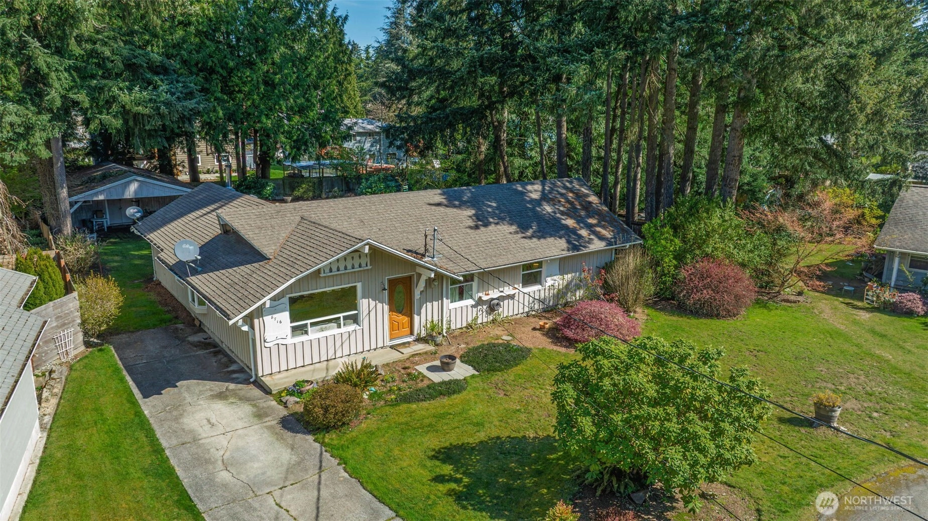 8716 NE 135th Pl Unit  Kirkland WA 98034
