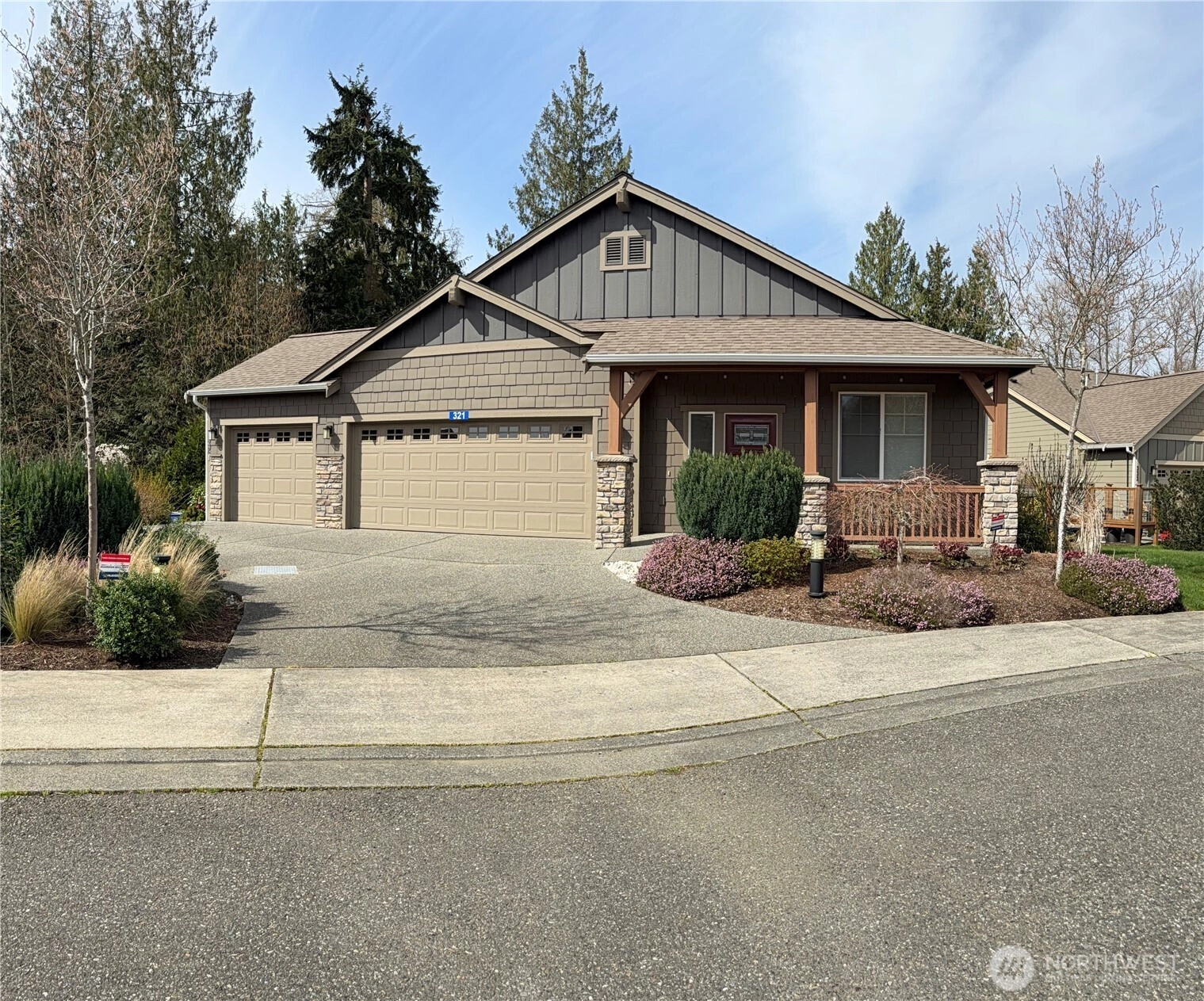 321 Twin Brooks Dr Mount Vernon WA 98274
