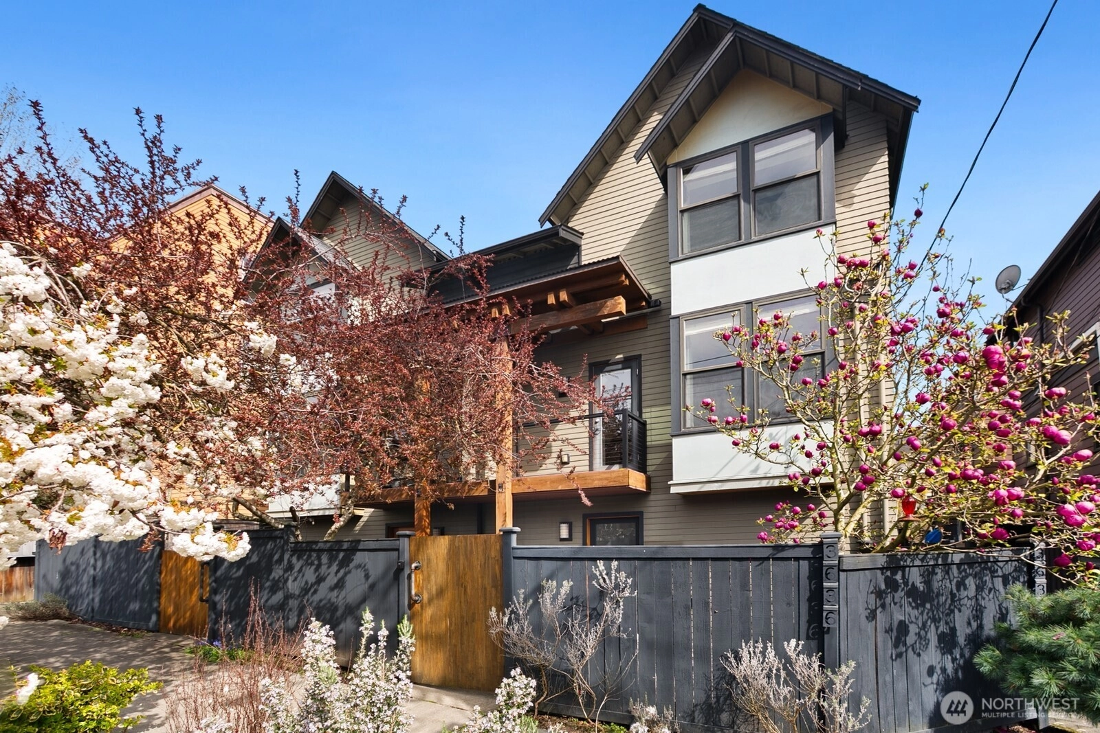 3636 Palatine Ave N Unit A Unit A Seattle WA 98103