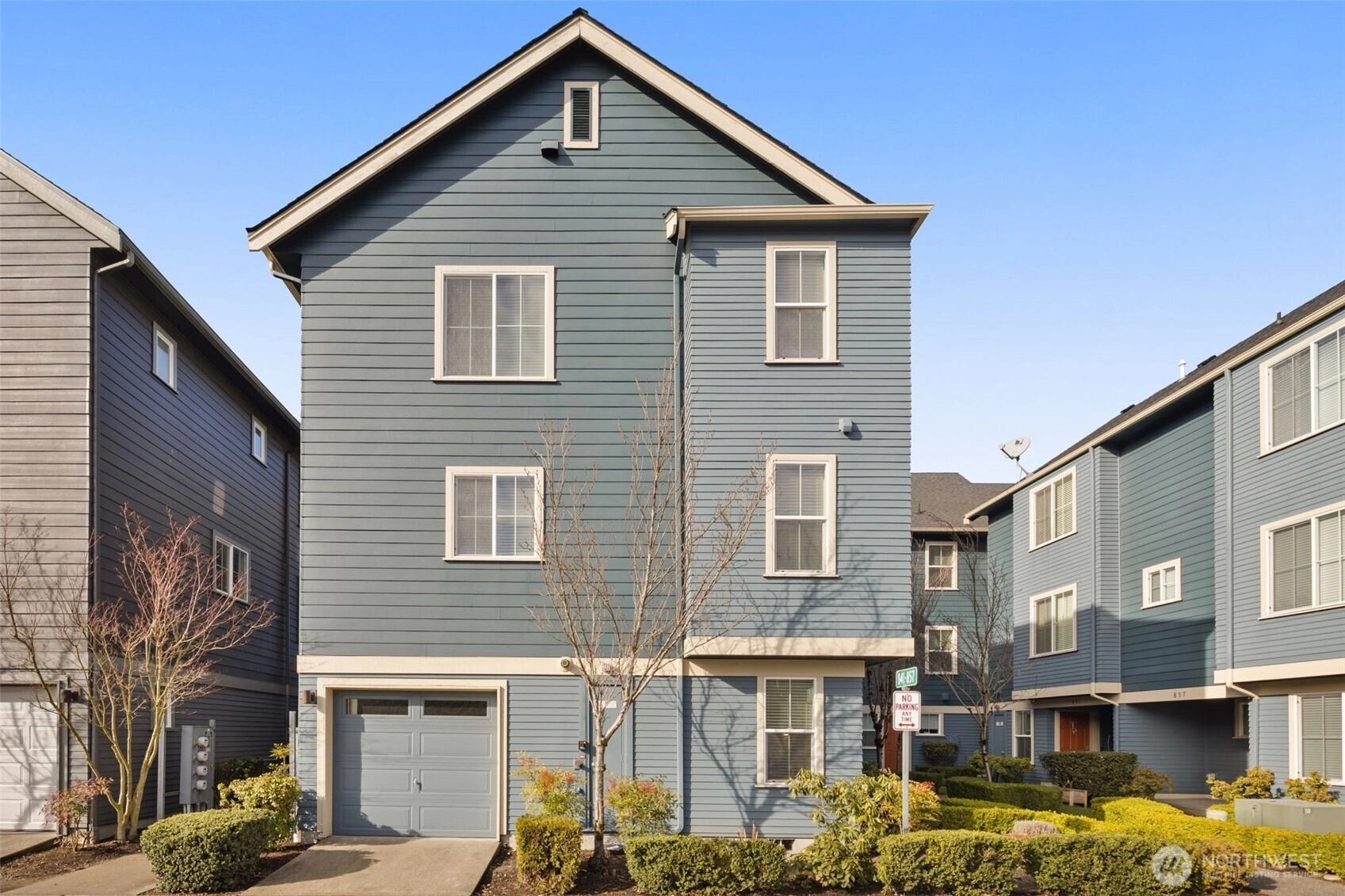 841 5th Pl NE Unit  Issaquah WA 98029