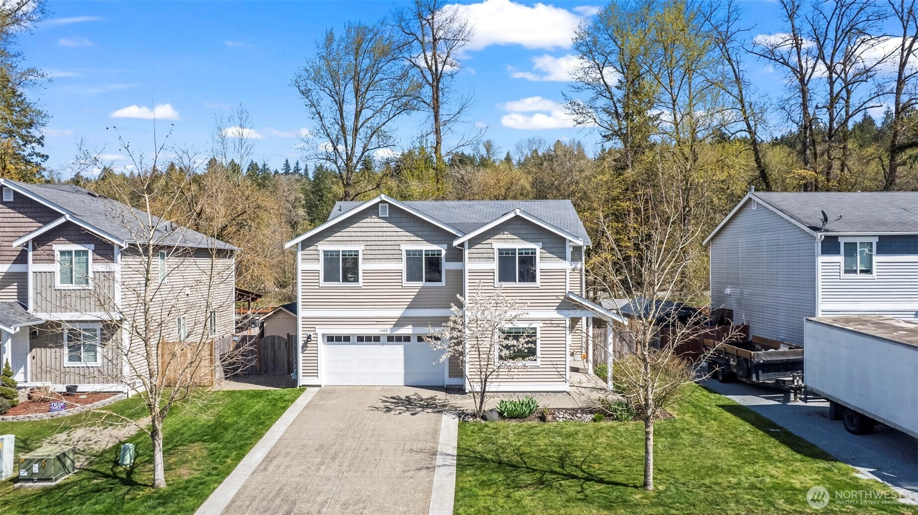 1408 Daffodil Ave NE Orting WA 98360
