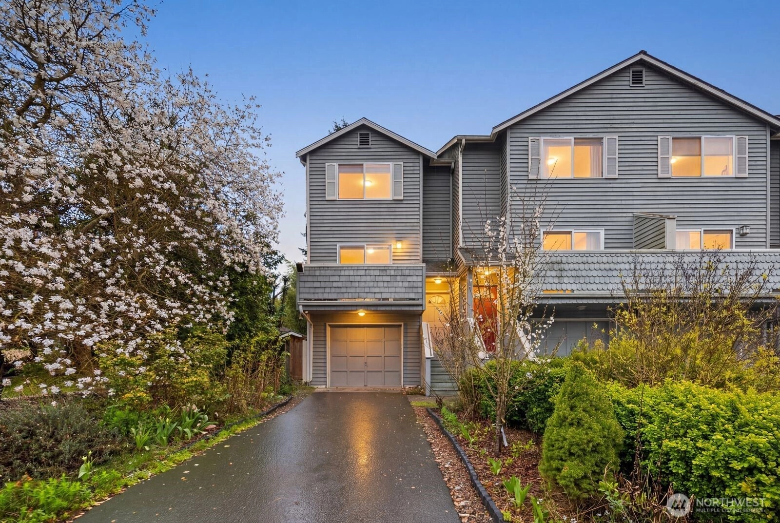 8508 29th Ave NW Unit  Seattle WA 98117