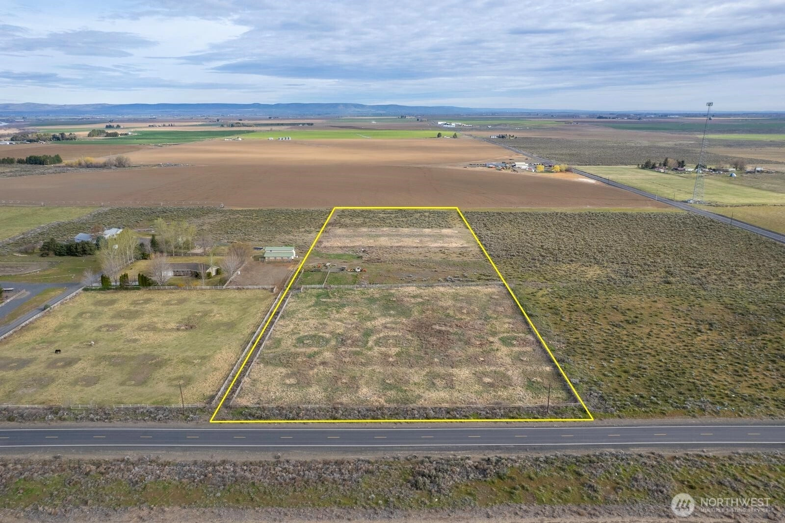5200 NW N Frontage Road W Ephrata WA 98823