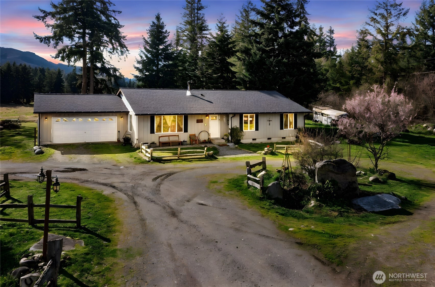 14435 Vail Cut Off Rd SE Rainier WA 98576