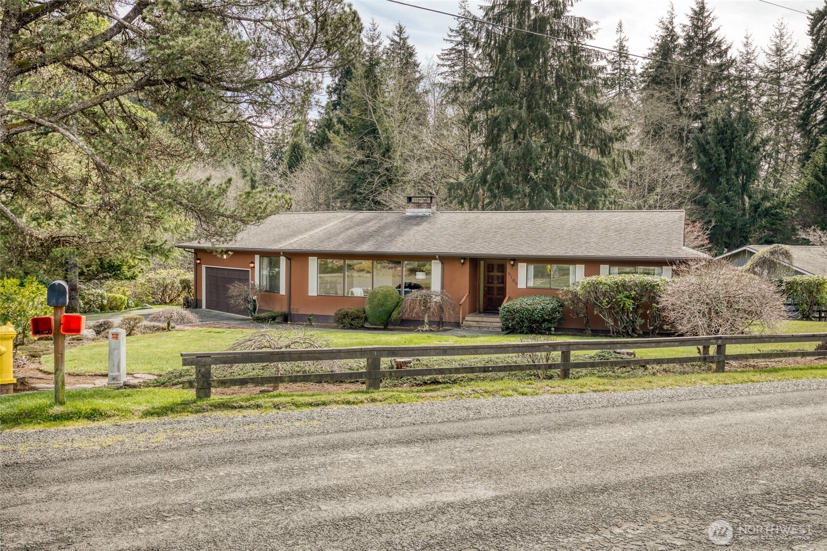 6109 Ridgeview Dr Aberdeen WA 98520