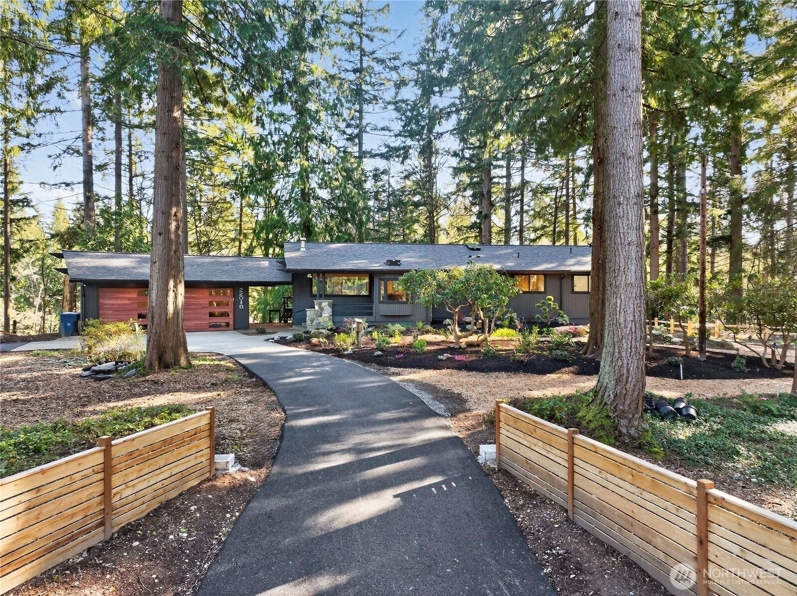 22016 Vine Rd Brier WA 98036