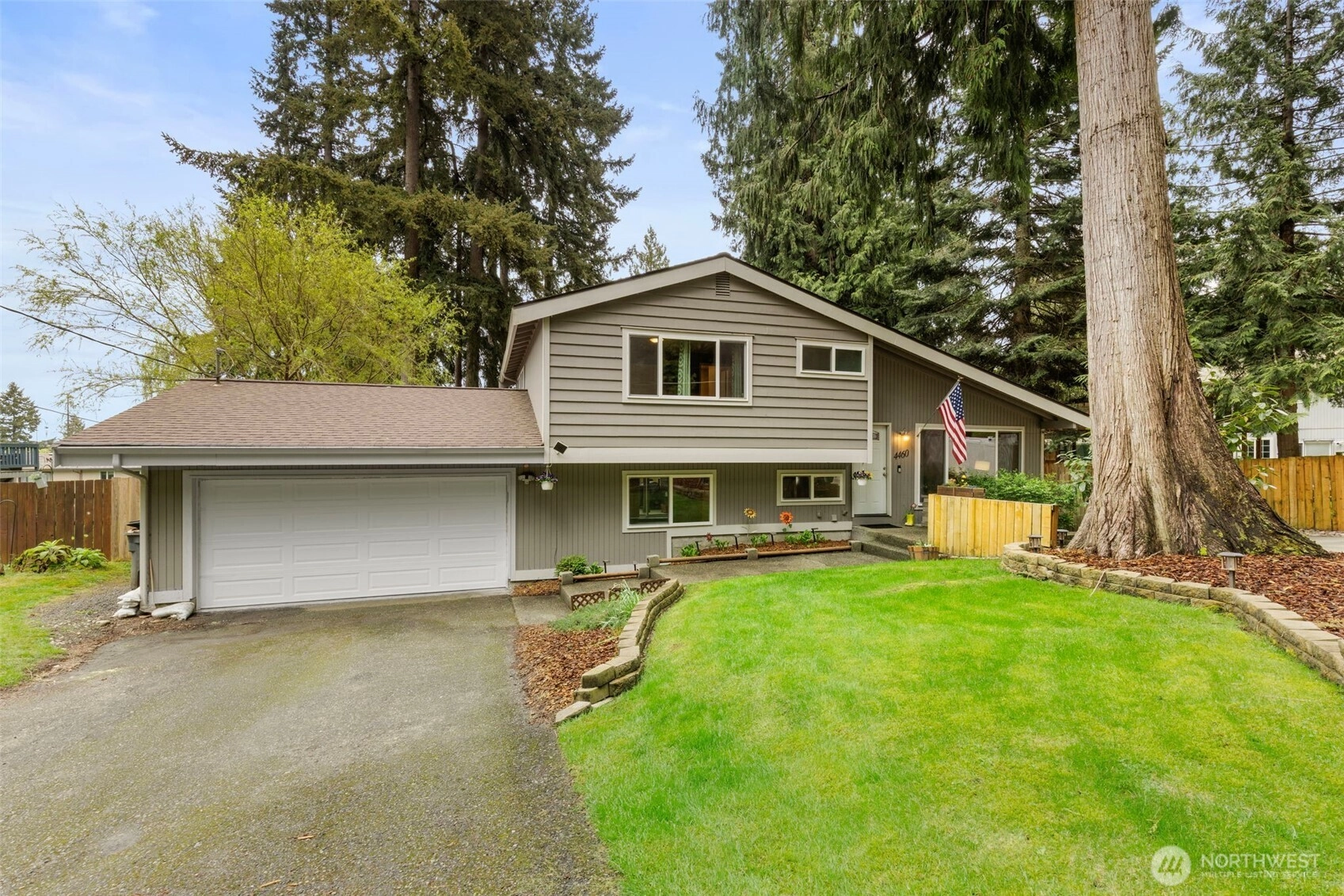 4460 Fir Dr NE Bremerton WA 98310