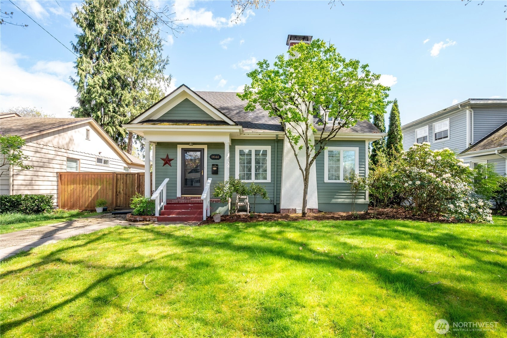 1644 22nd Longview WA 98632