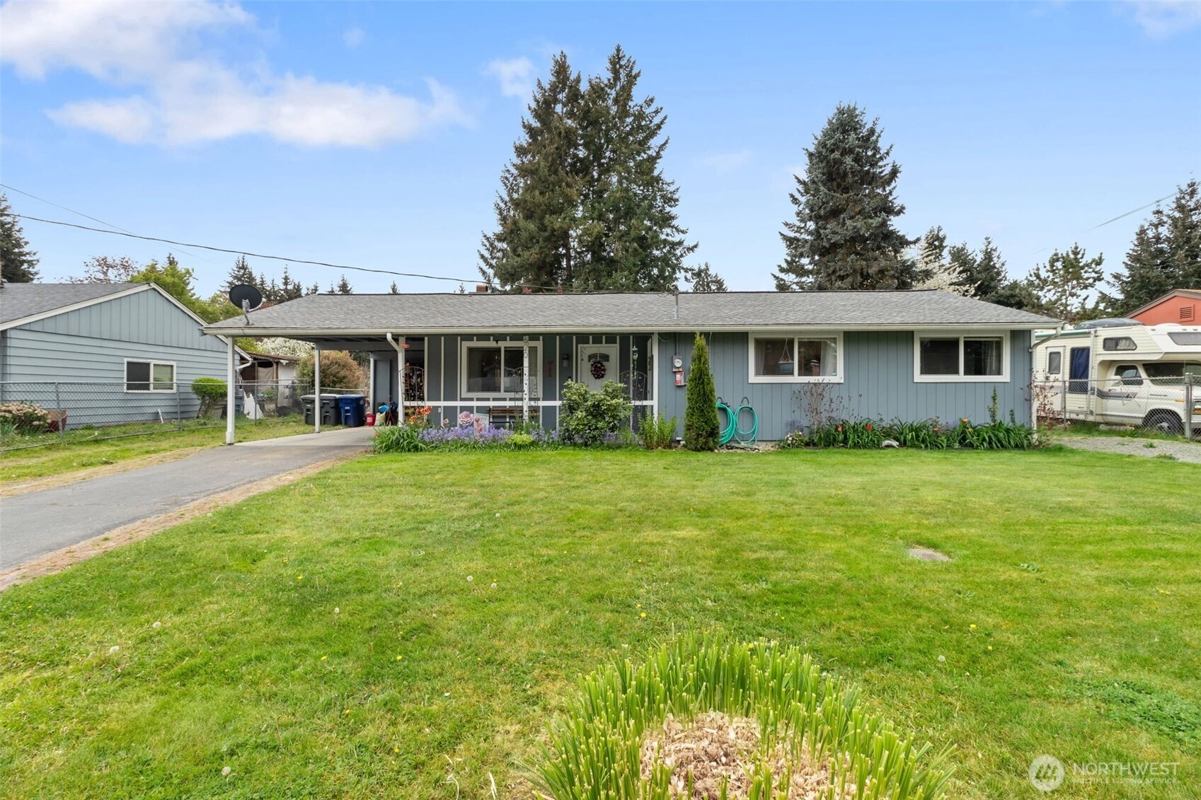620 174th St S Unit  Spanaway WA 98387