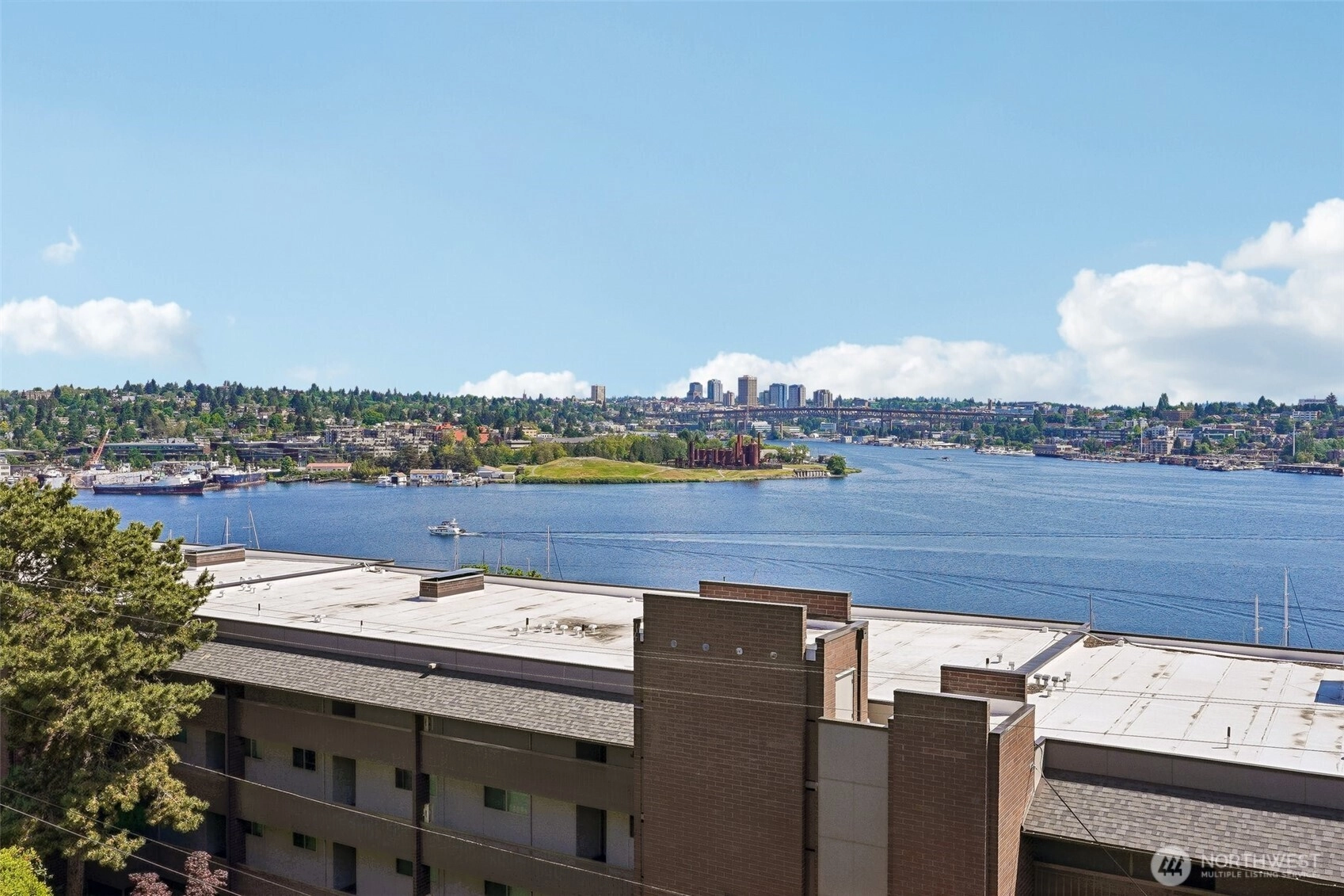 2134 Waverly Pl N Unit 303 Unit 303 Seattle WA 98109