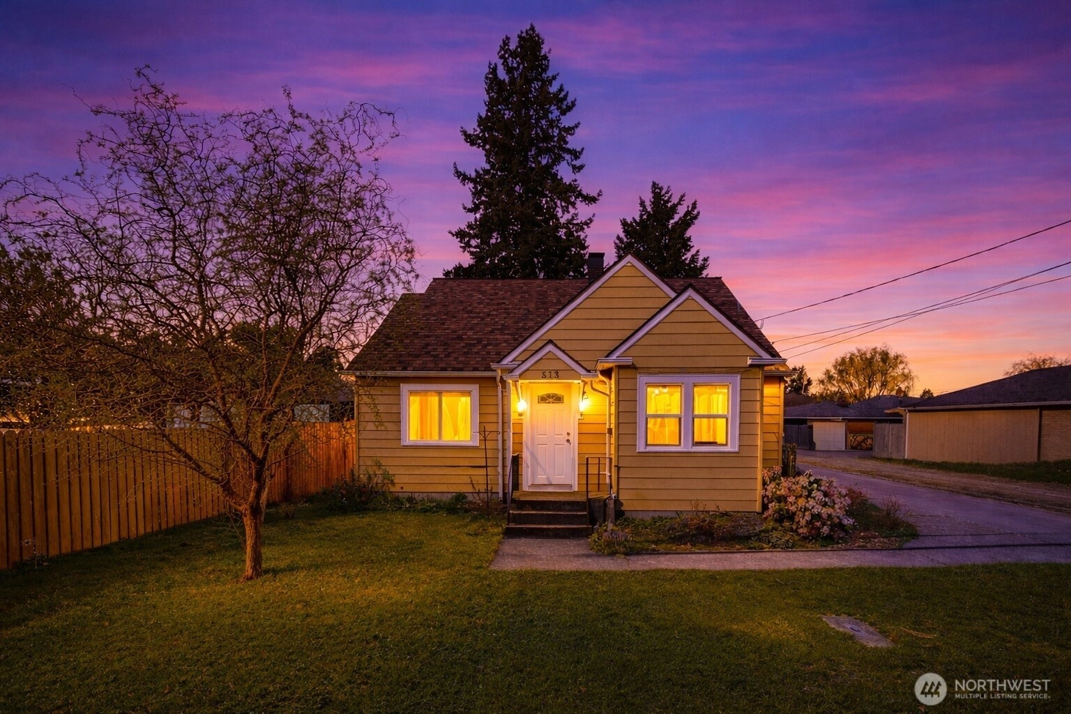 513 S Pine St Unit  Burlington WA 98233