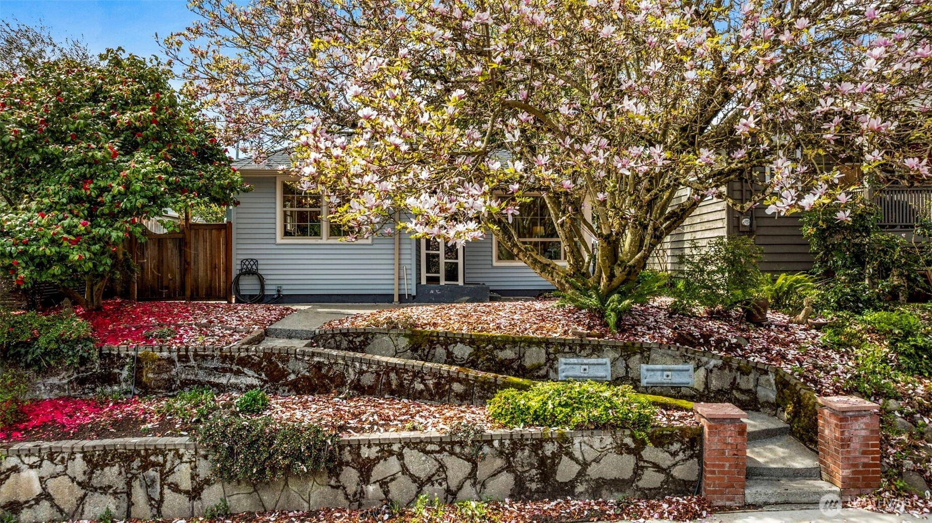 3321 35th Ave S Unit  Seattle WA 98144