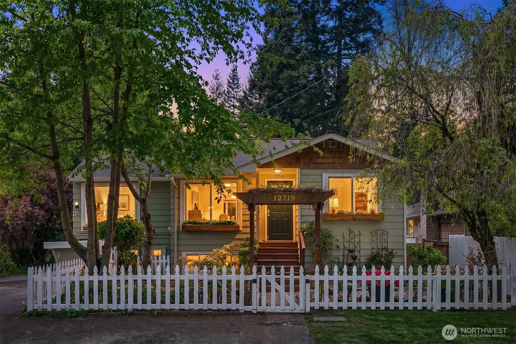 12719 12th Ave NE Seattle WA 98125