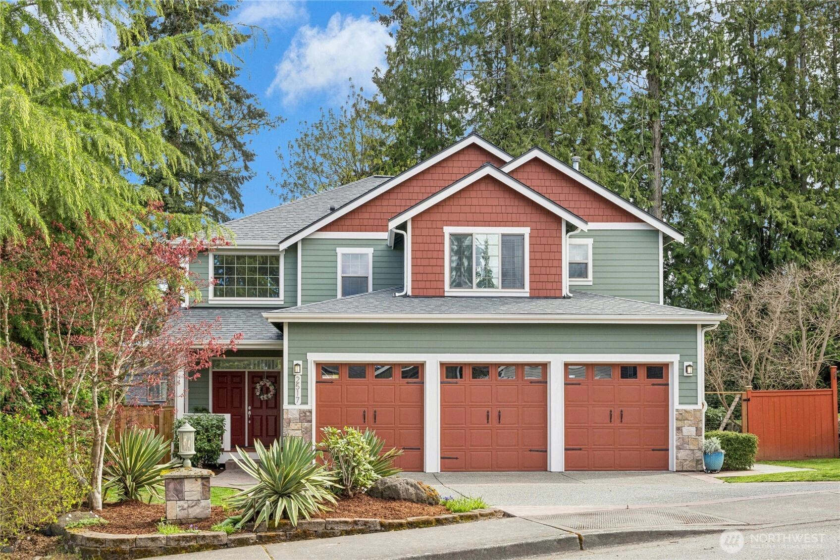 2517 NE Kevos Pond Dr Poulsbo WA 98370