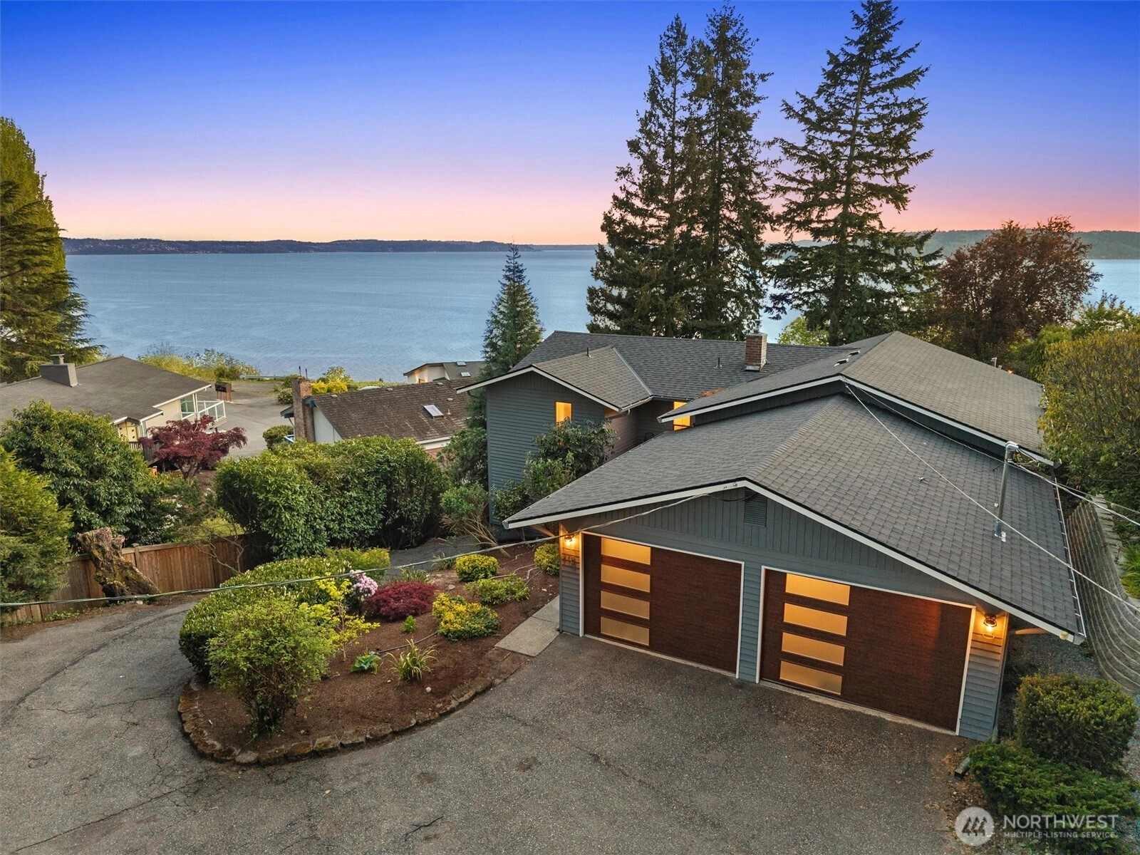 115 S 214th St Normandy Park WA 98198