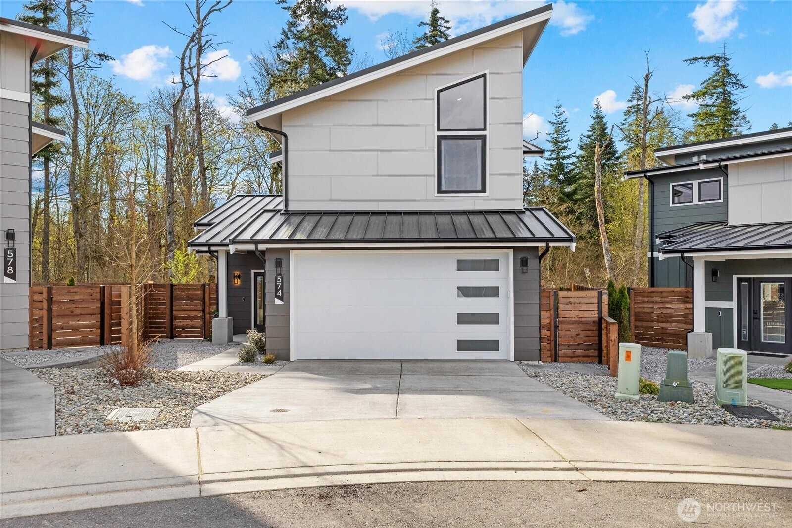 574 Creston Ct Bellingham WA 98226