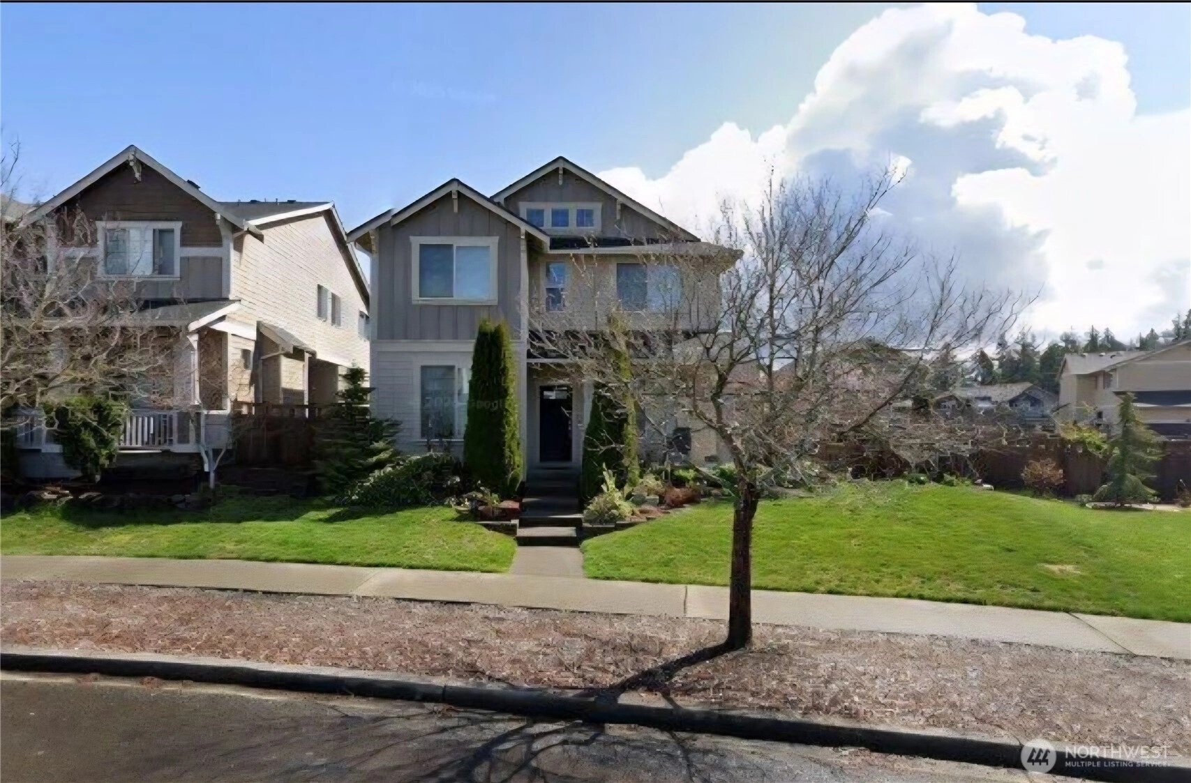 606 Sandalwood Dr SW Olympia WA 98502