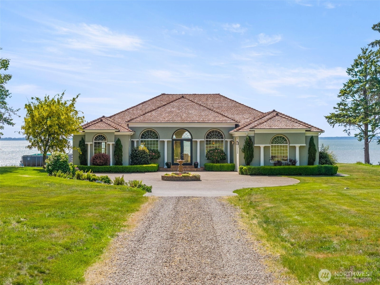 41 Gray Gables Ln Hoquiam WA 98550