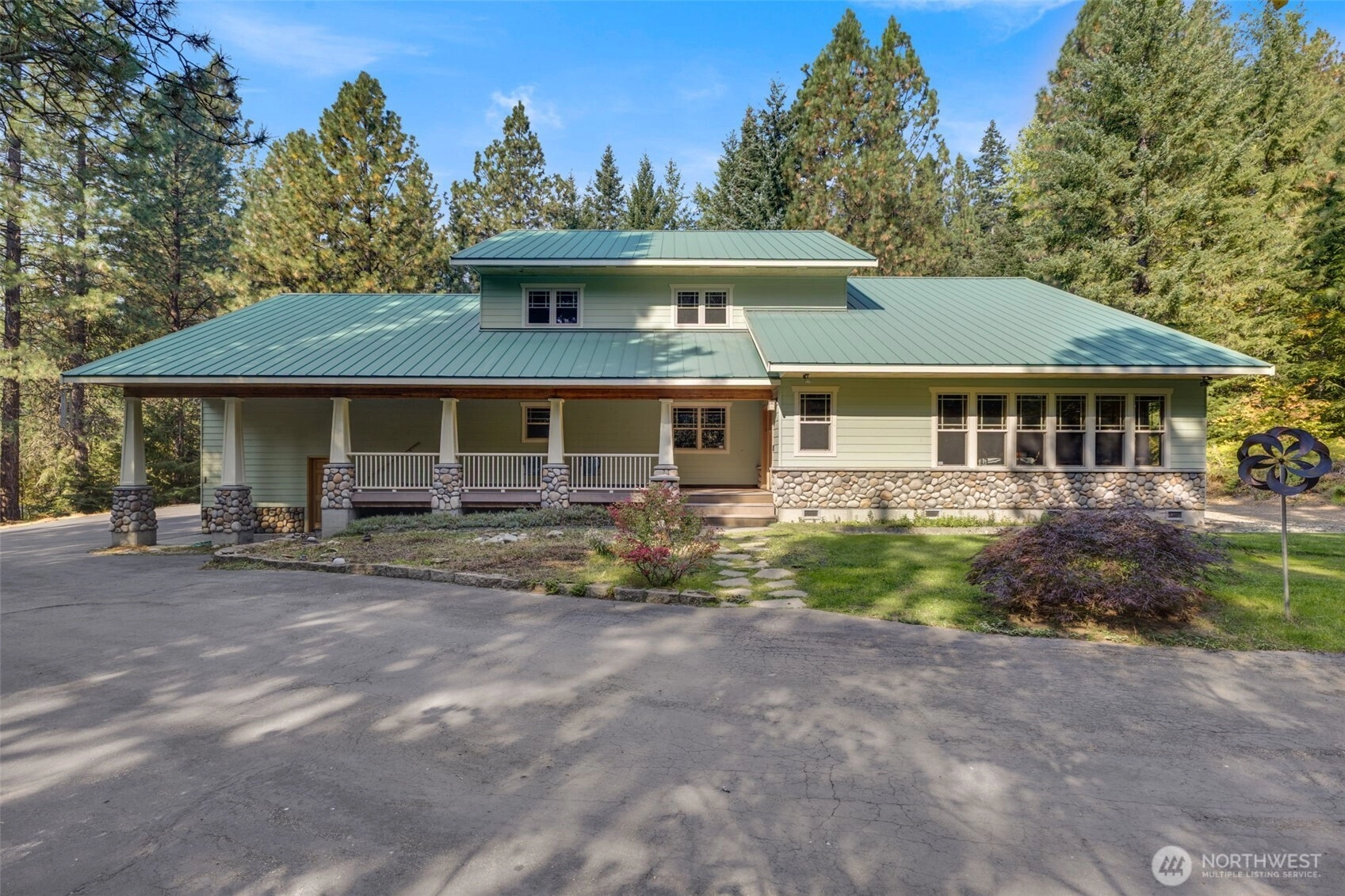 12280 State Route 903 Ronald WA 98940