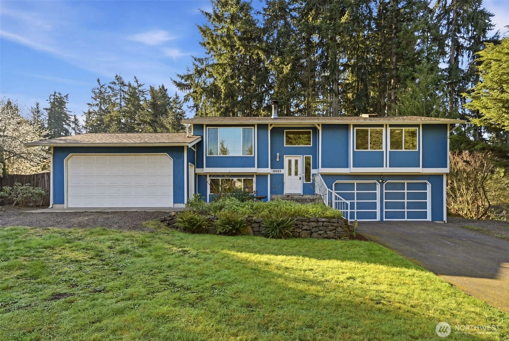 19002 63rd St E Lake Tapps WA 98391