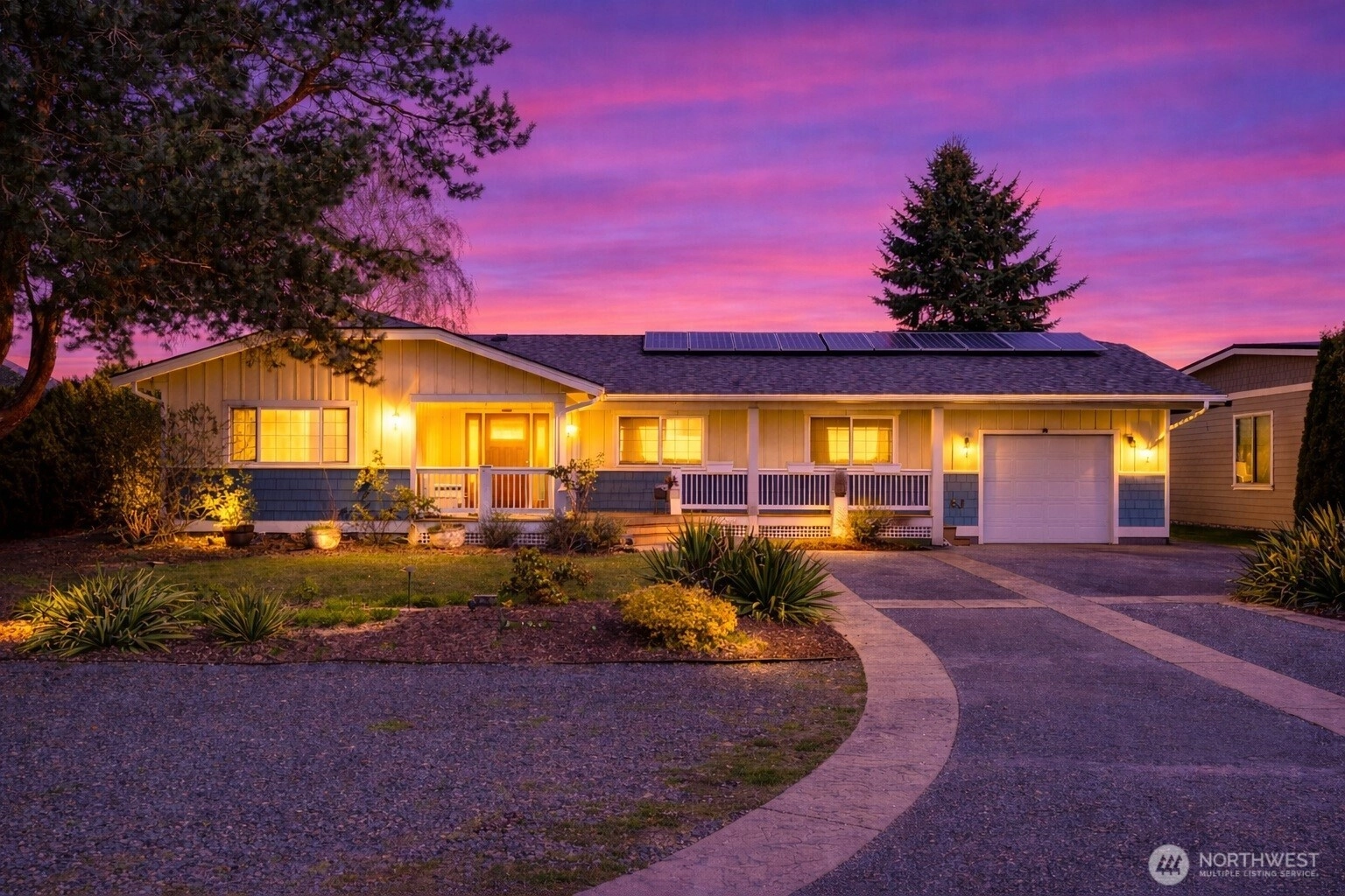 8252 Cowichan Rd Unit  Blaine WA 98230