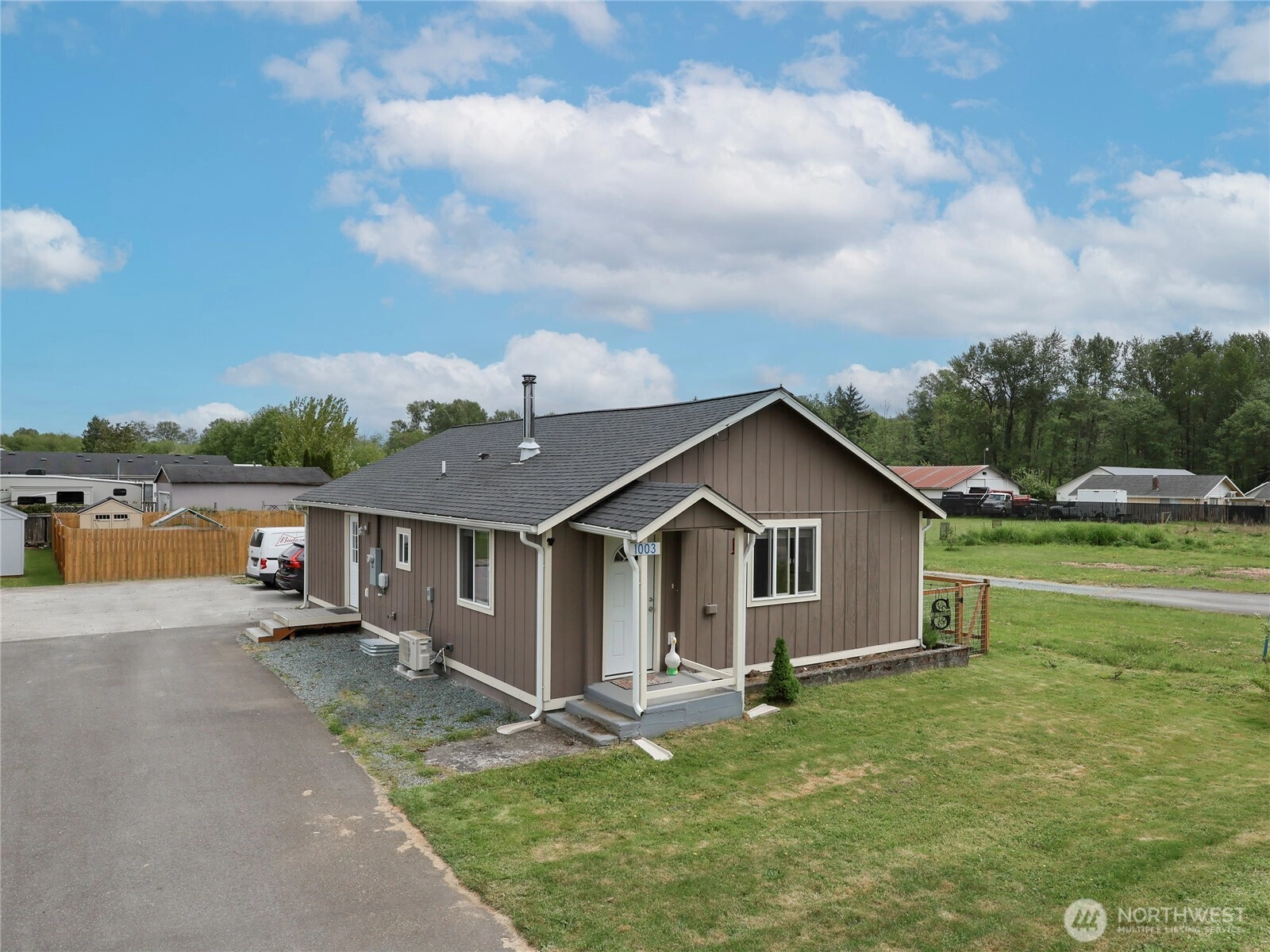 1003 N Fruitdale Rd Sedro Woolley WA 98284
