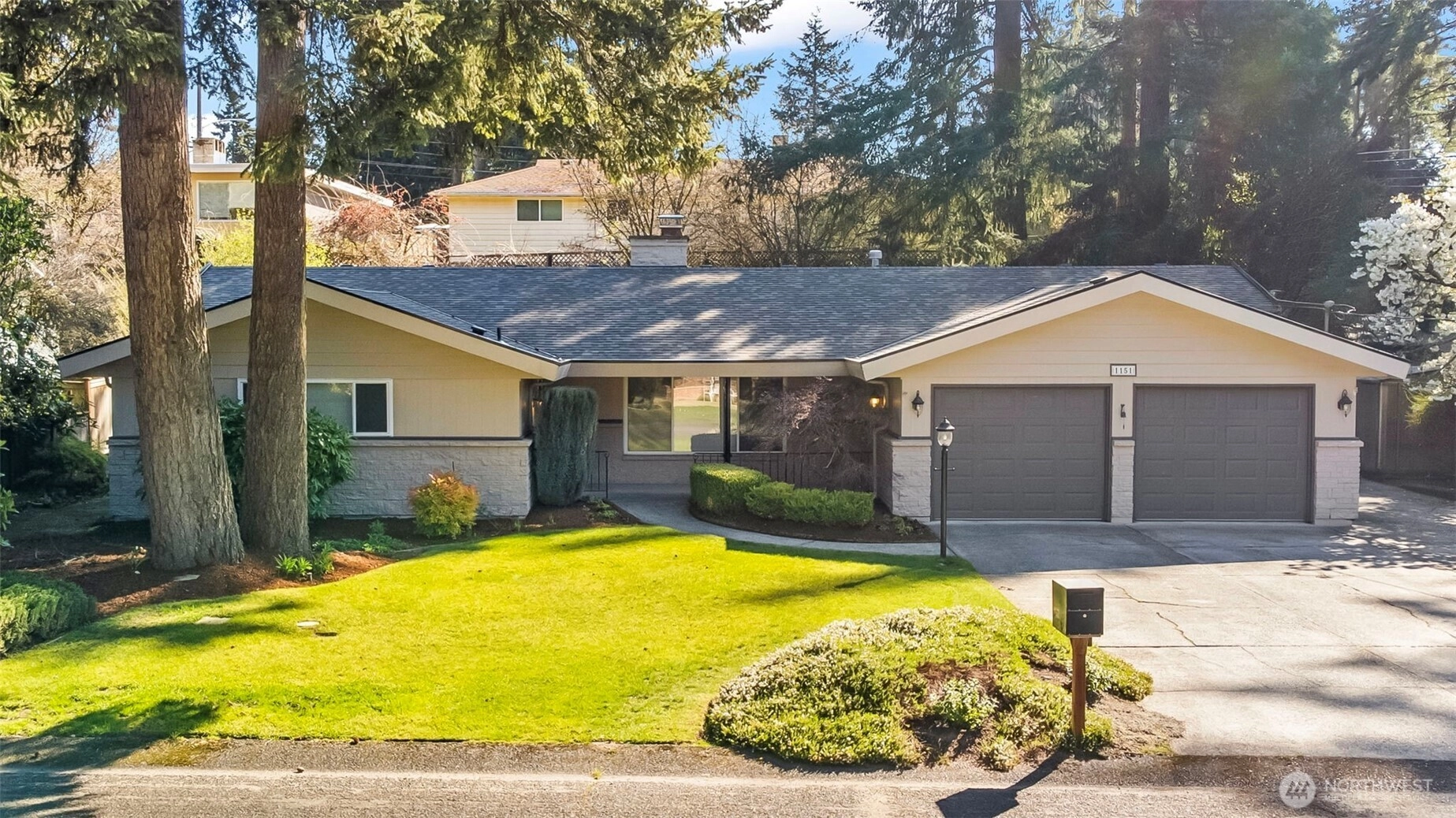 1151 Fordham Ct Fircrest WA 98466