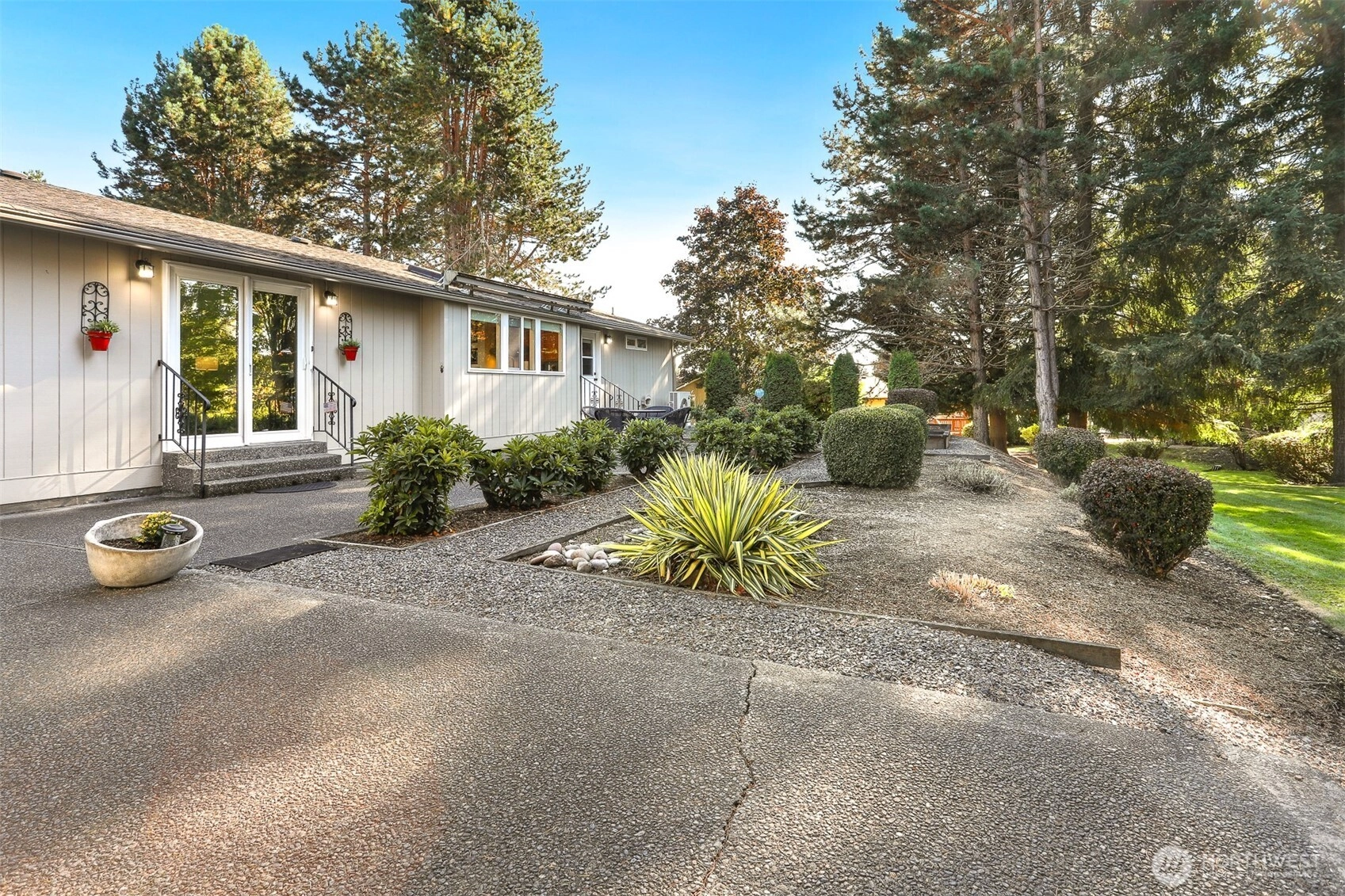 922 240th Pl SW Bothell WA 98021
