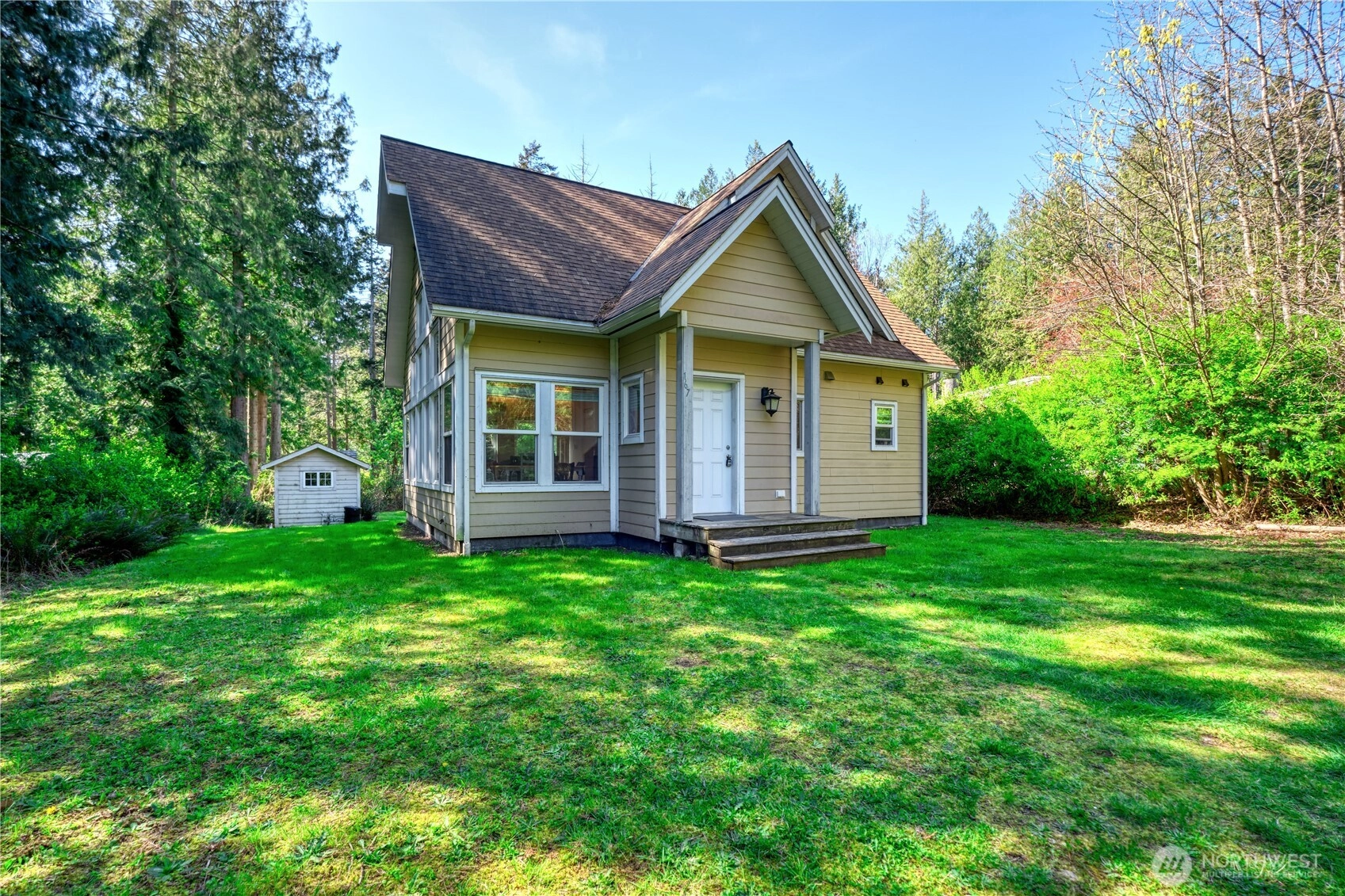 167 Northwood Dr Point Roberts WA 98281