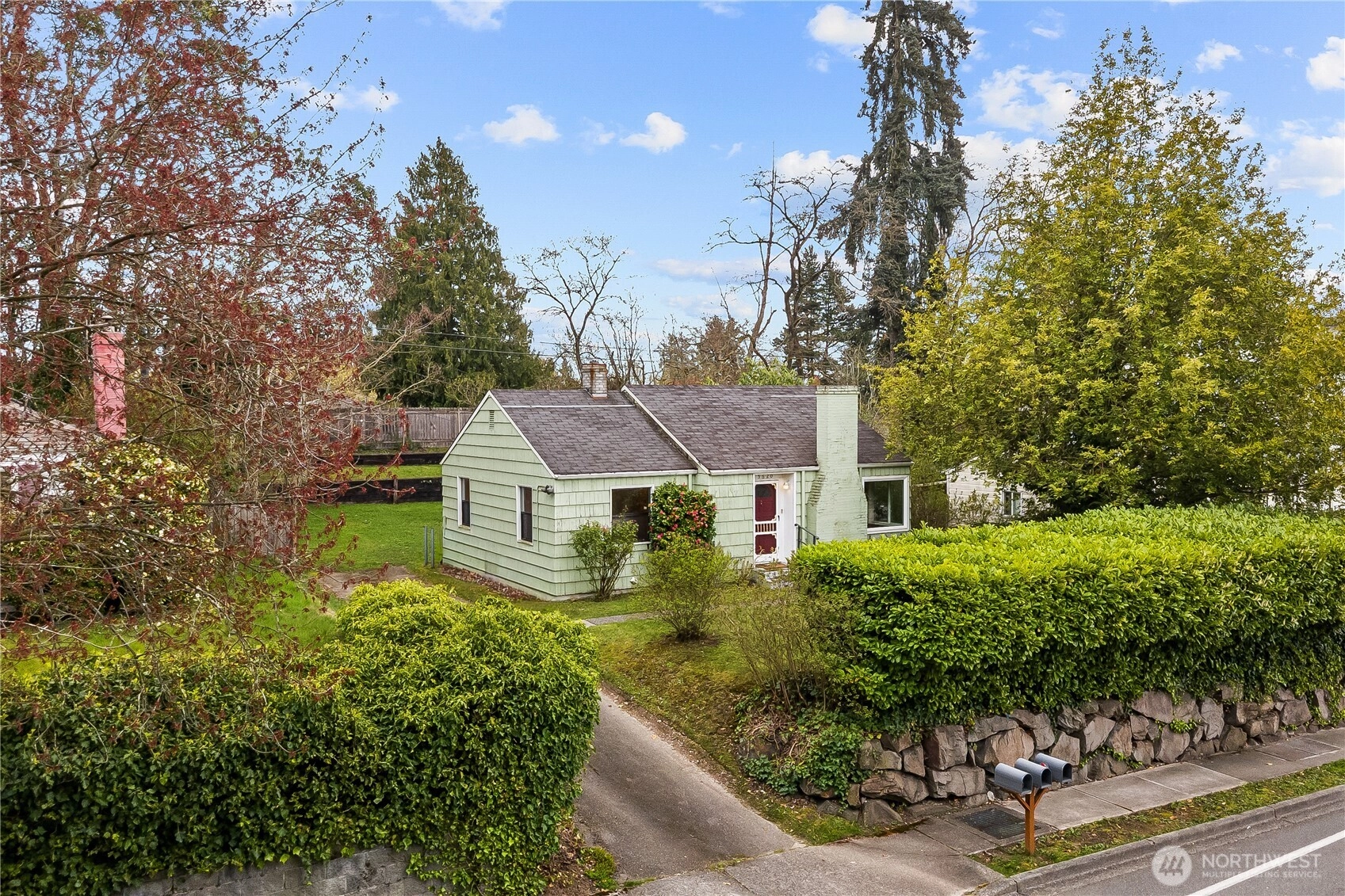 15620 5th Ave NE Shoreline WA 98155