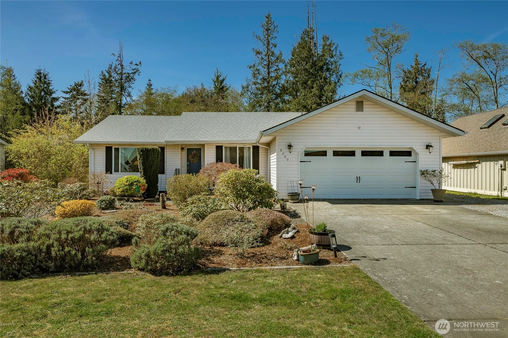 8209 Comox Rd Unit  Birch Bay WA 98230