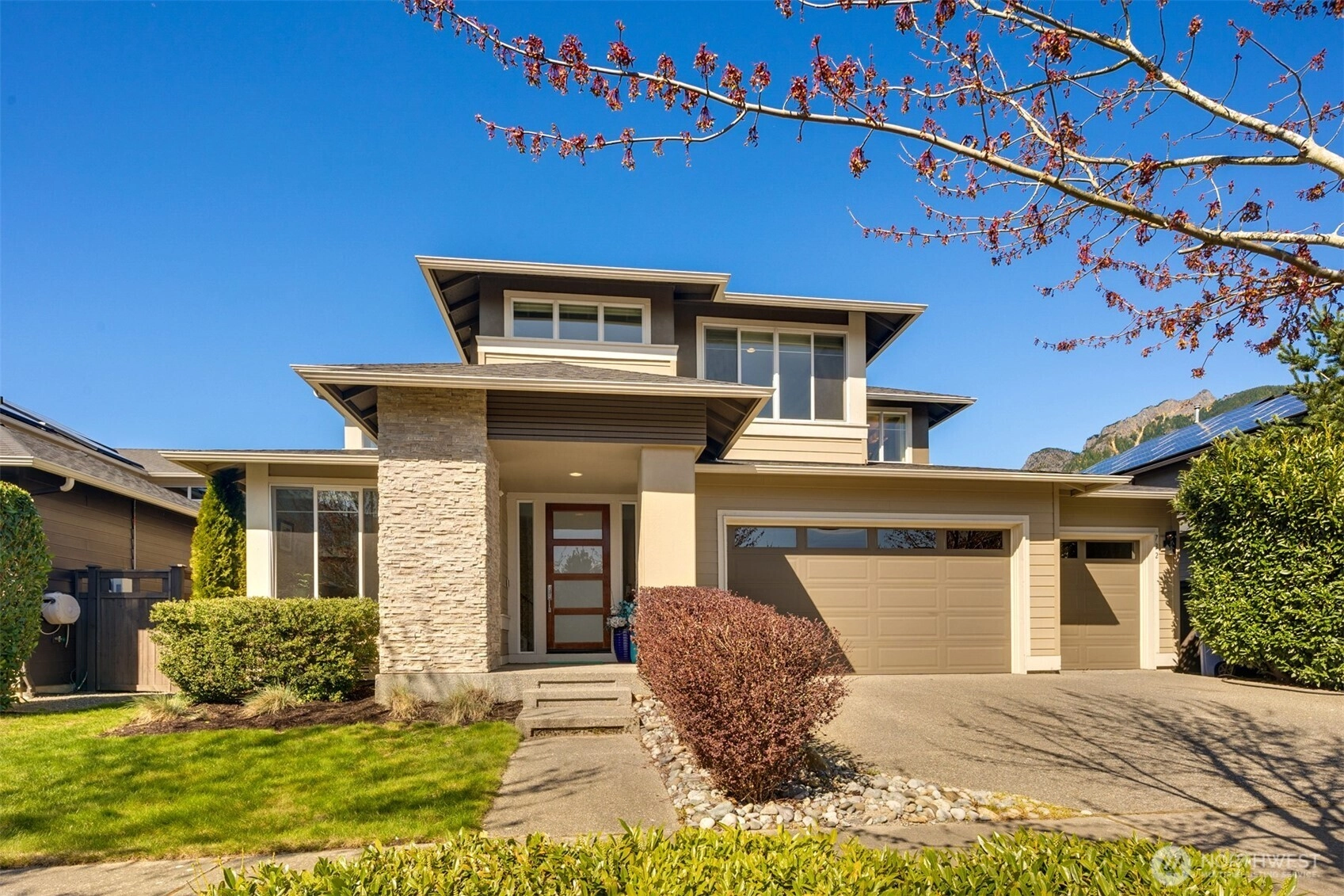 732 SE 11th St North Bend WA 98045