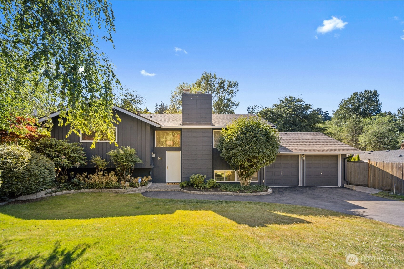 3411 77th Pl SE Unit  Mercer Island WA 98040