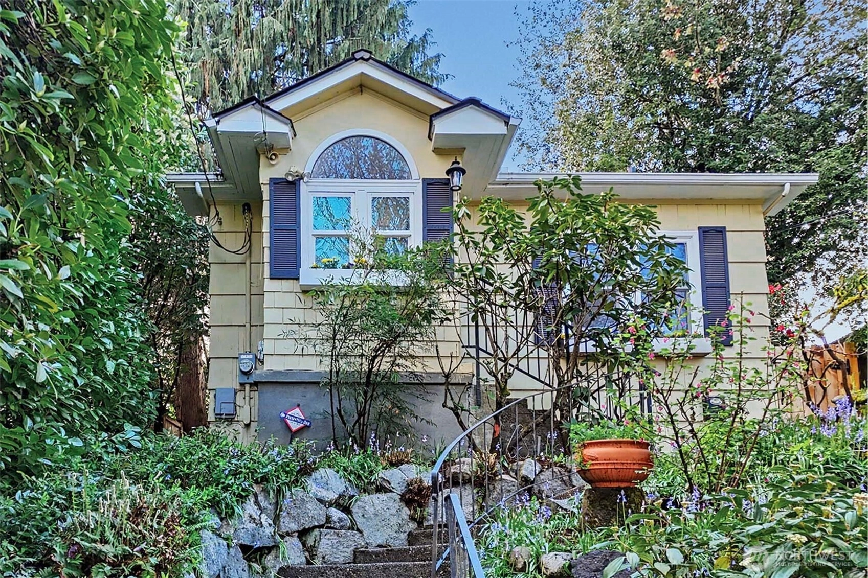 2517 E Miller St Seattle WA 98112